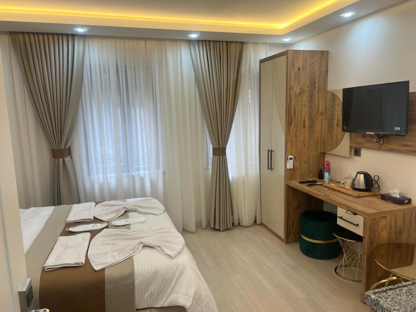 Ninova Boutique 3*