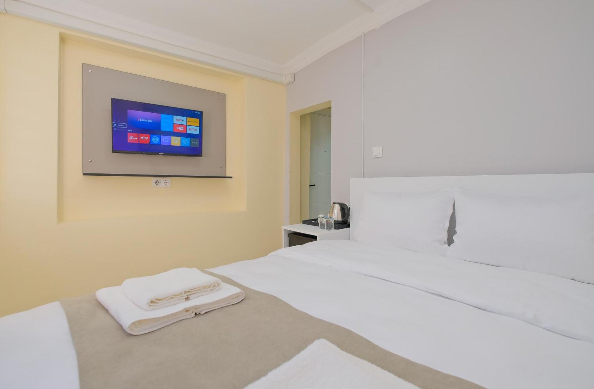 Hotel Lucky *
