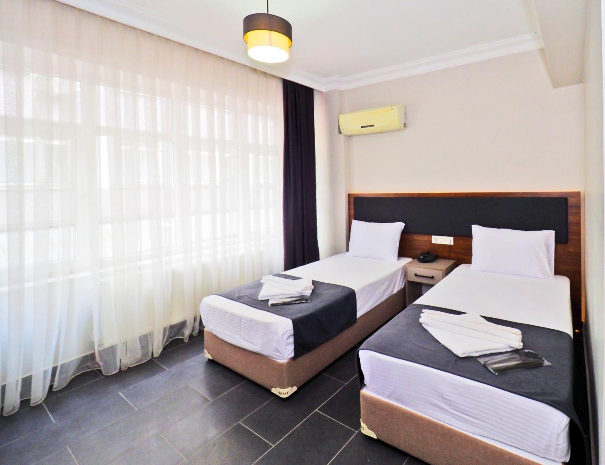 Otel Diamond Old City