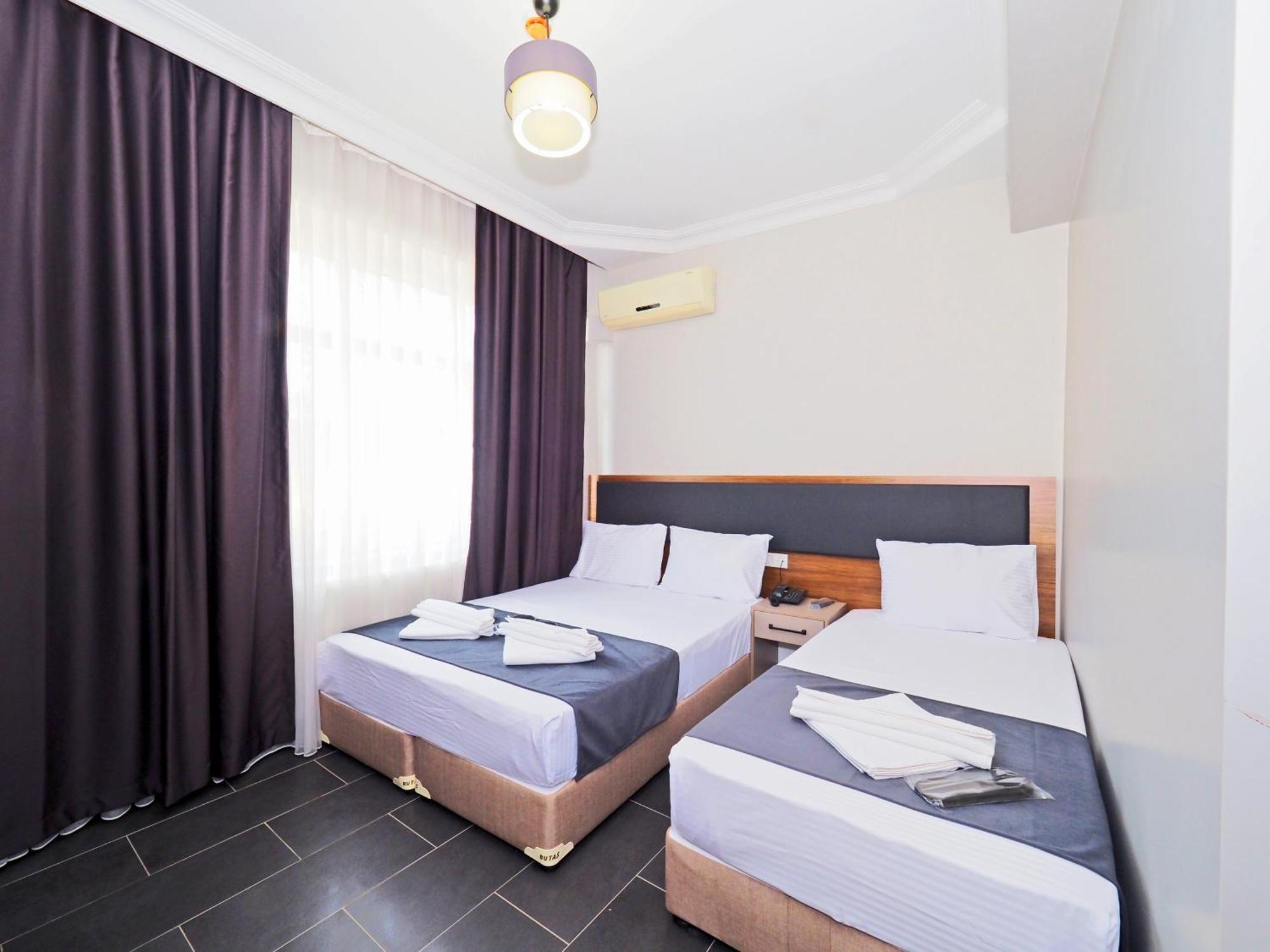 Diamond Old City Otel 3*
