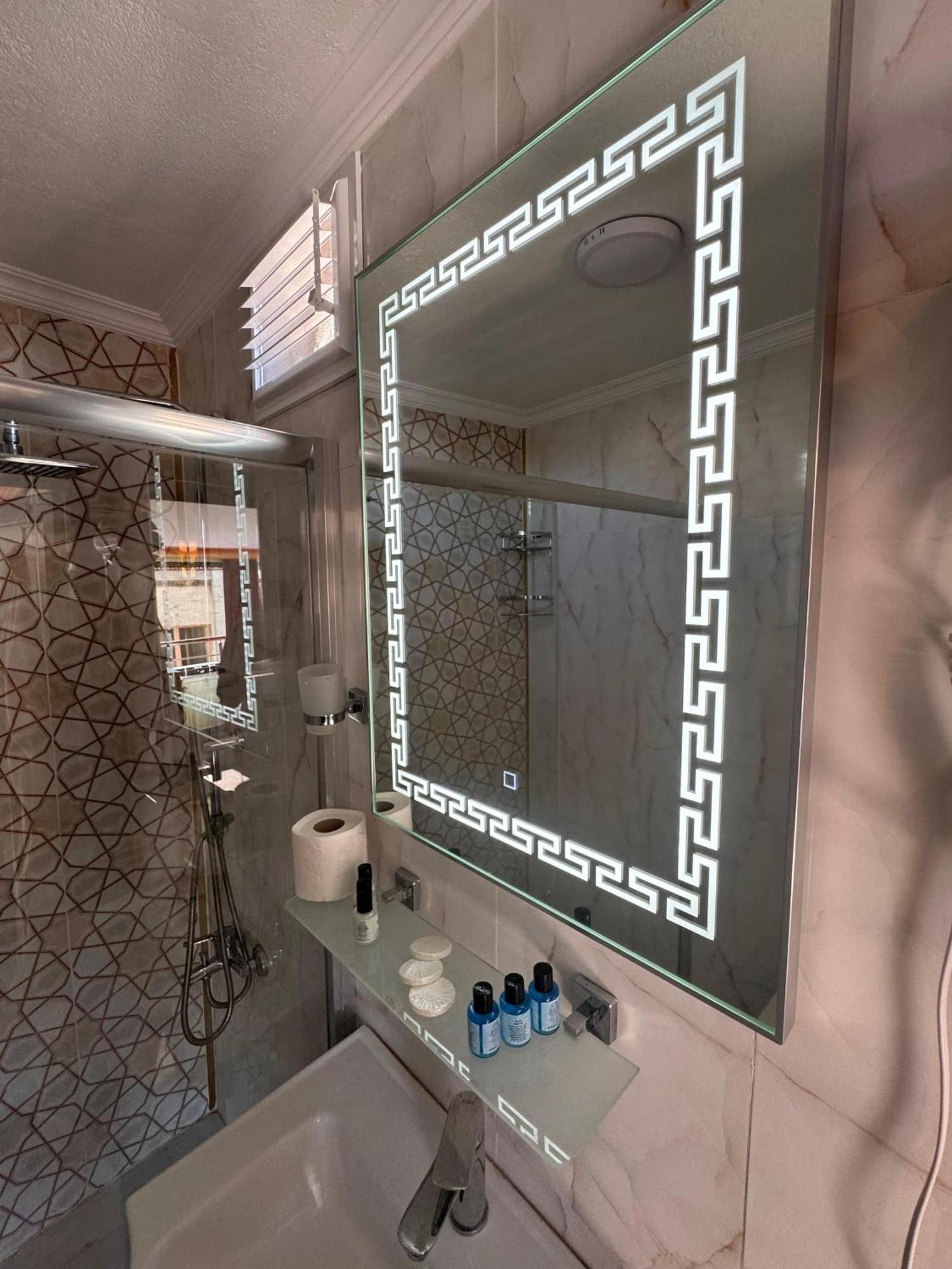 Hotel Guer Royal Apartments 3*