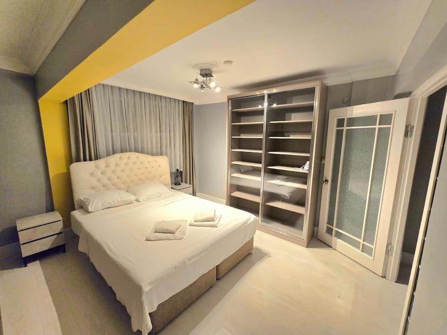 Happy Family Duplex Apartment