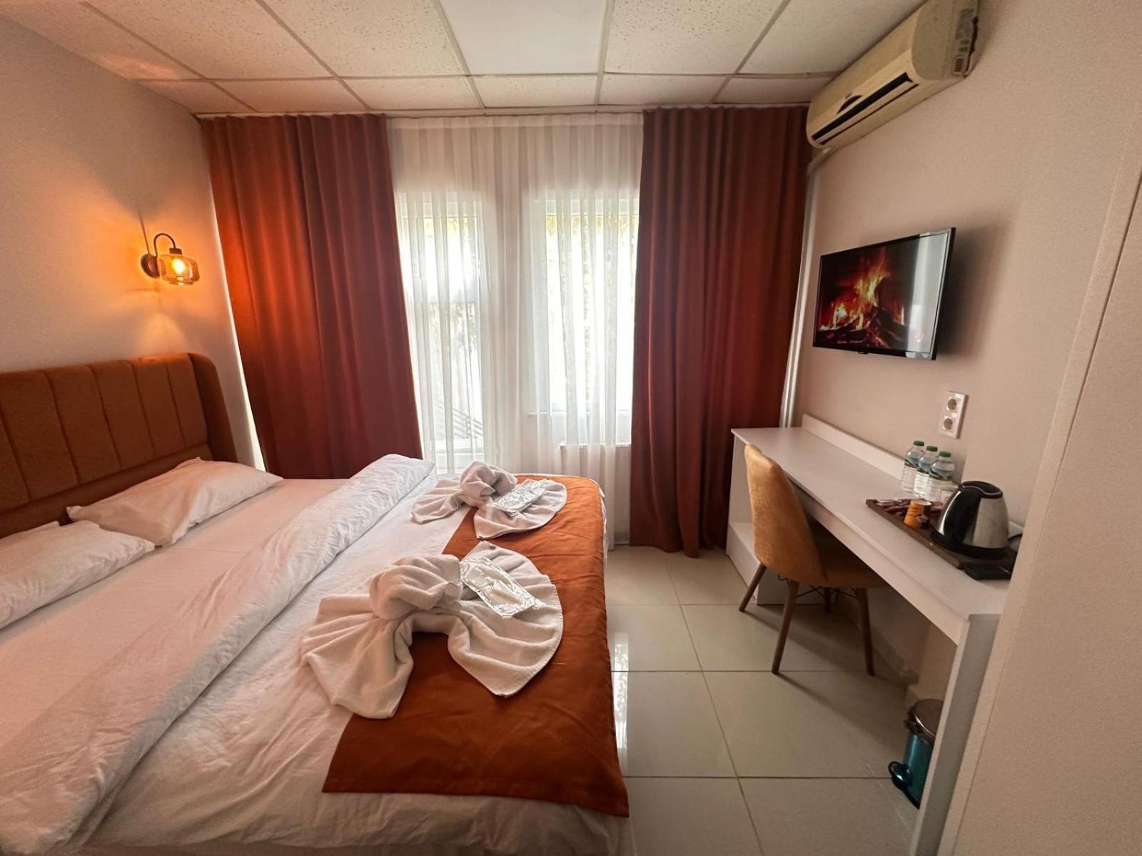 Hotel Kadikoey Bull