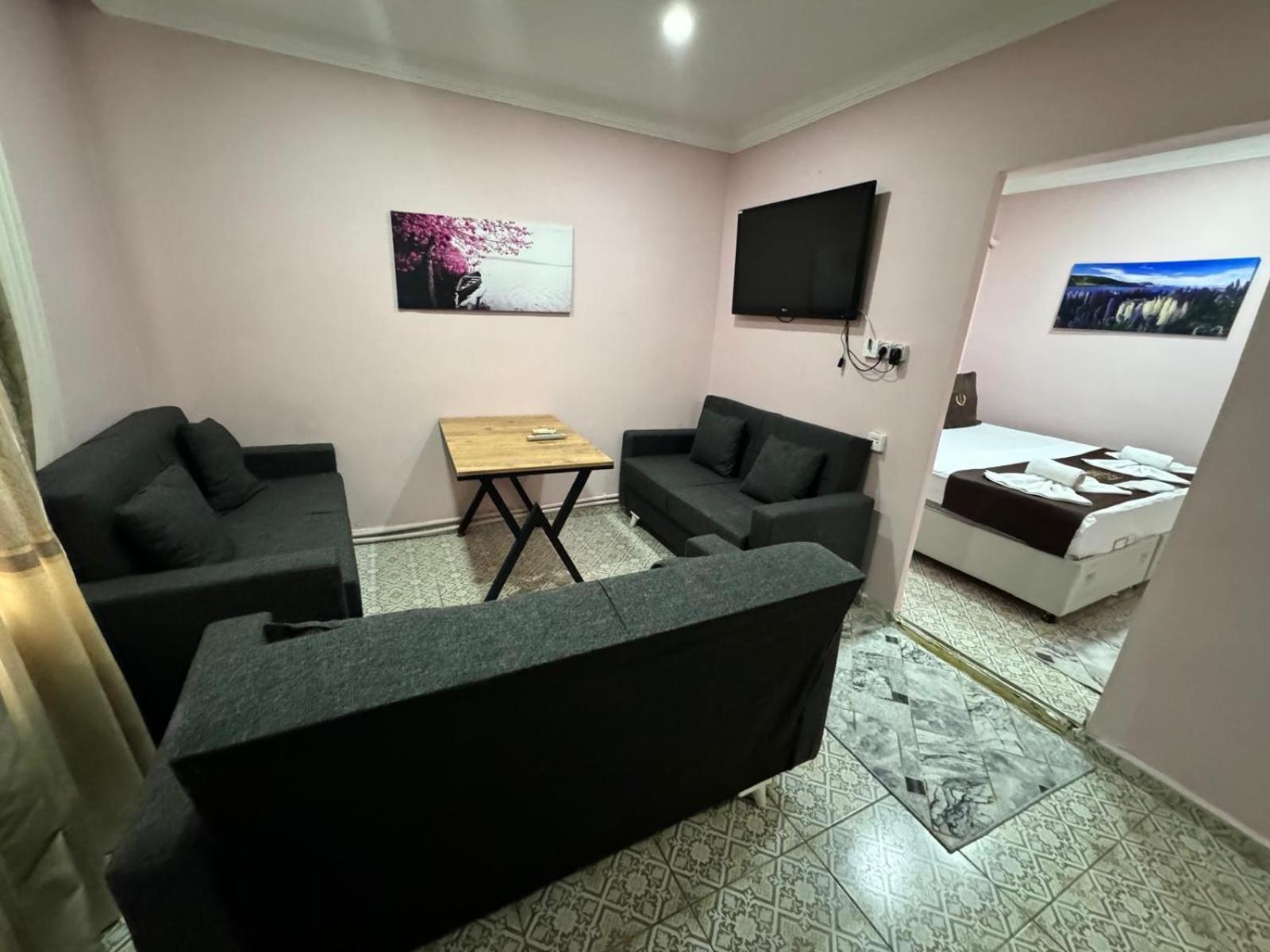 Palace Hotel 3*