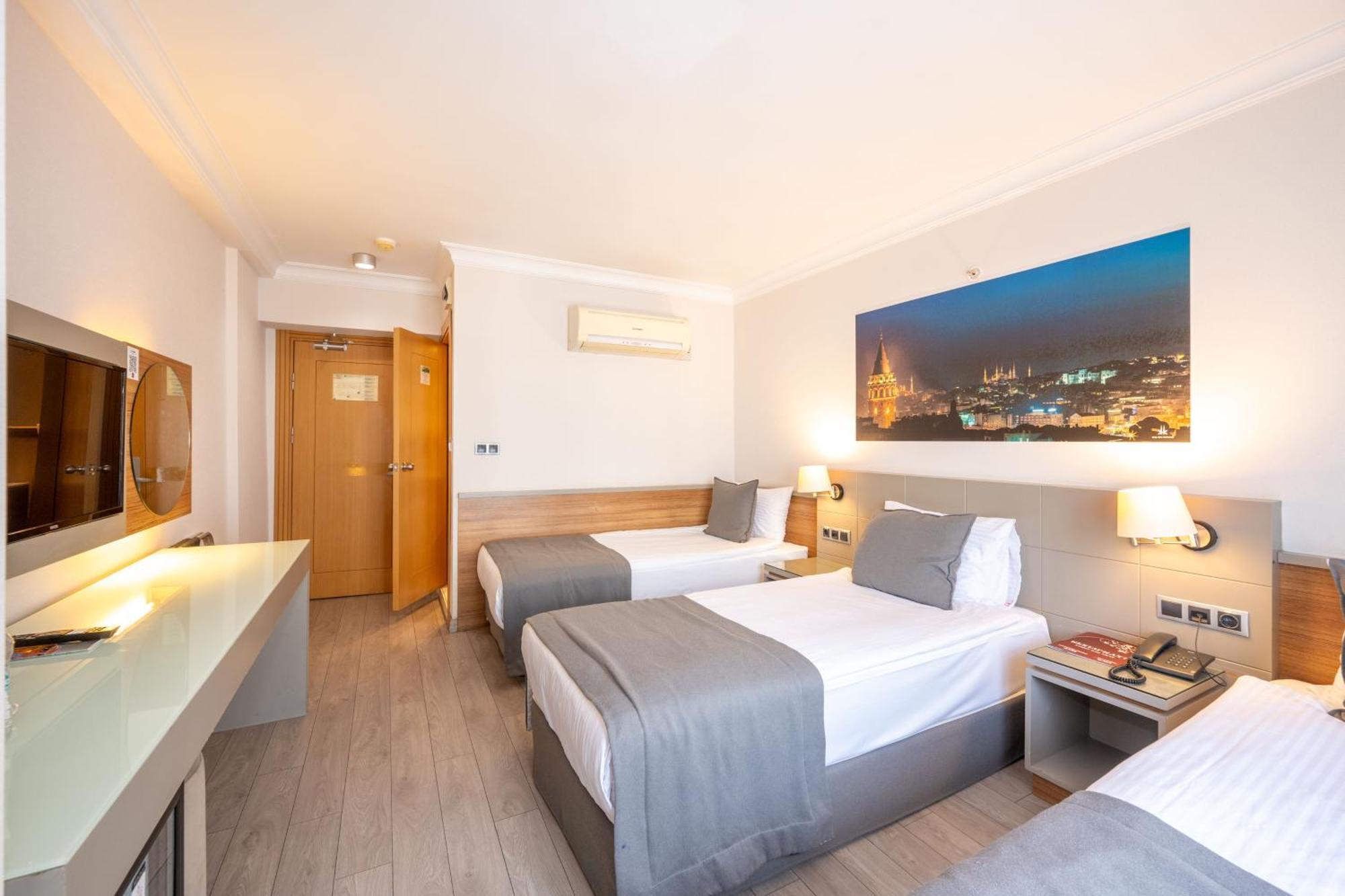 Klas Old Hotel 4*
