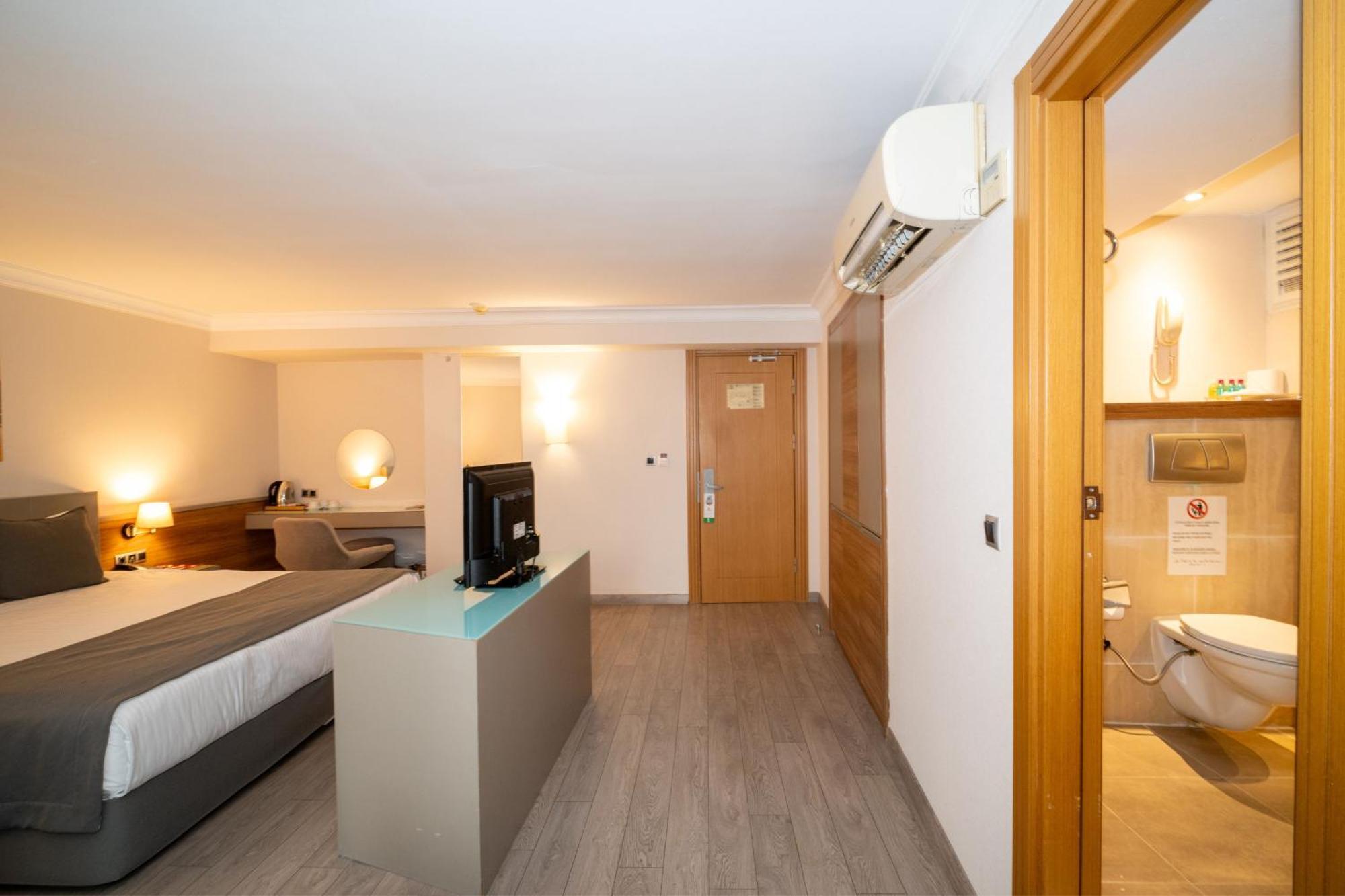 Klas Old Hotel