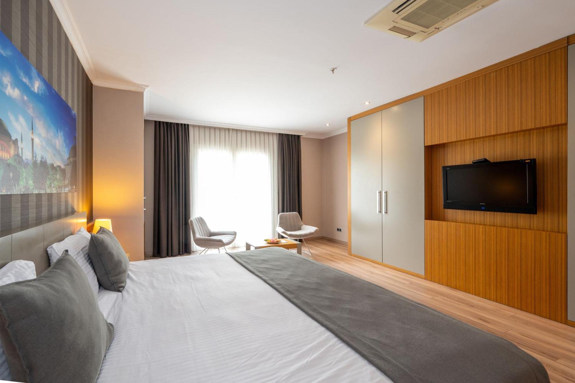 Klas Old Hotel 4*