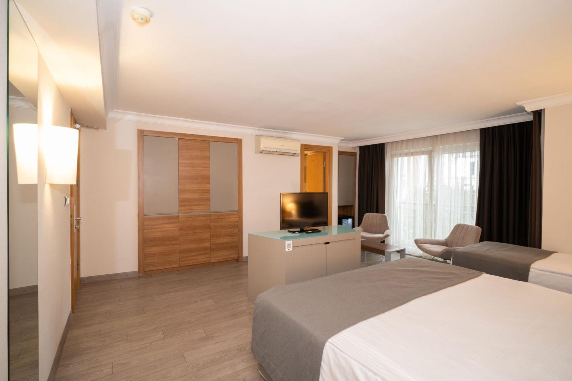 Klas Old Hotel