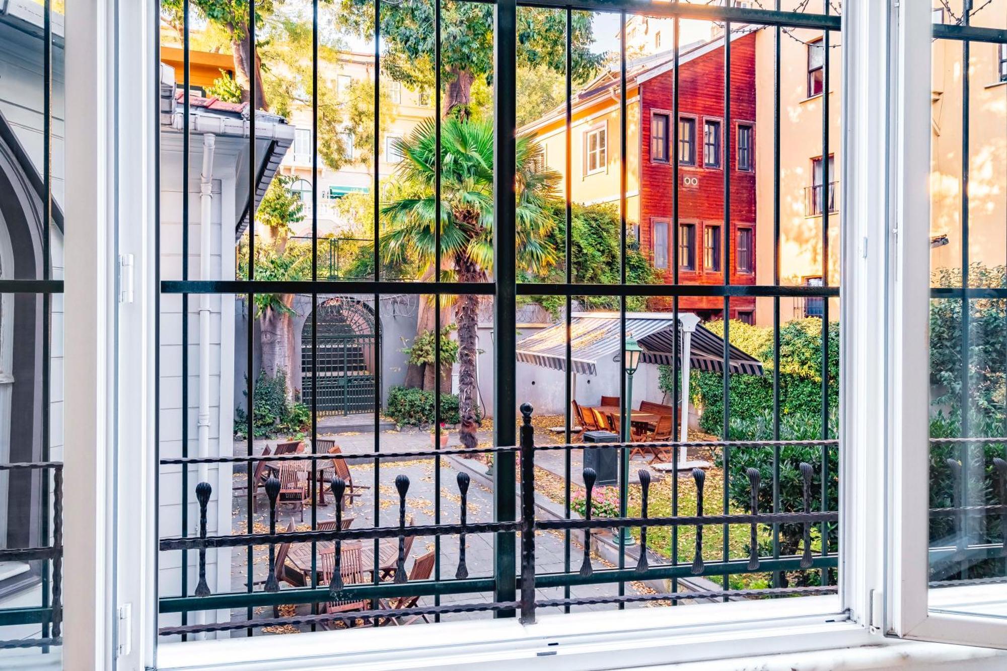 Homie - Modern Nearby Istiklal Street & Galata Tower Apartment *