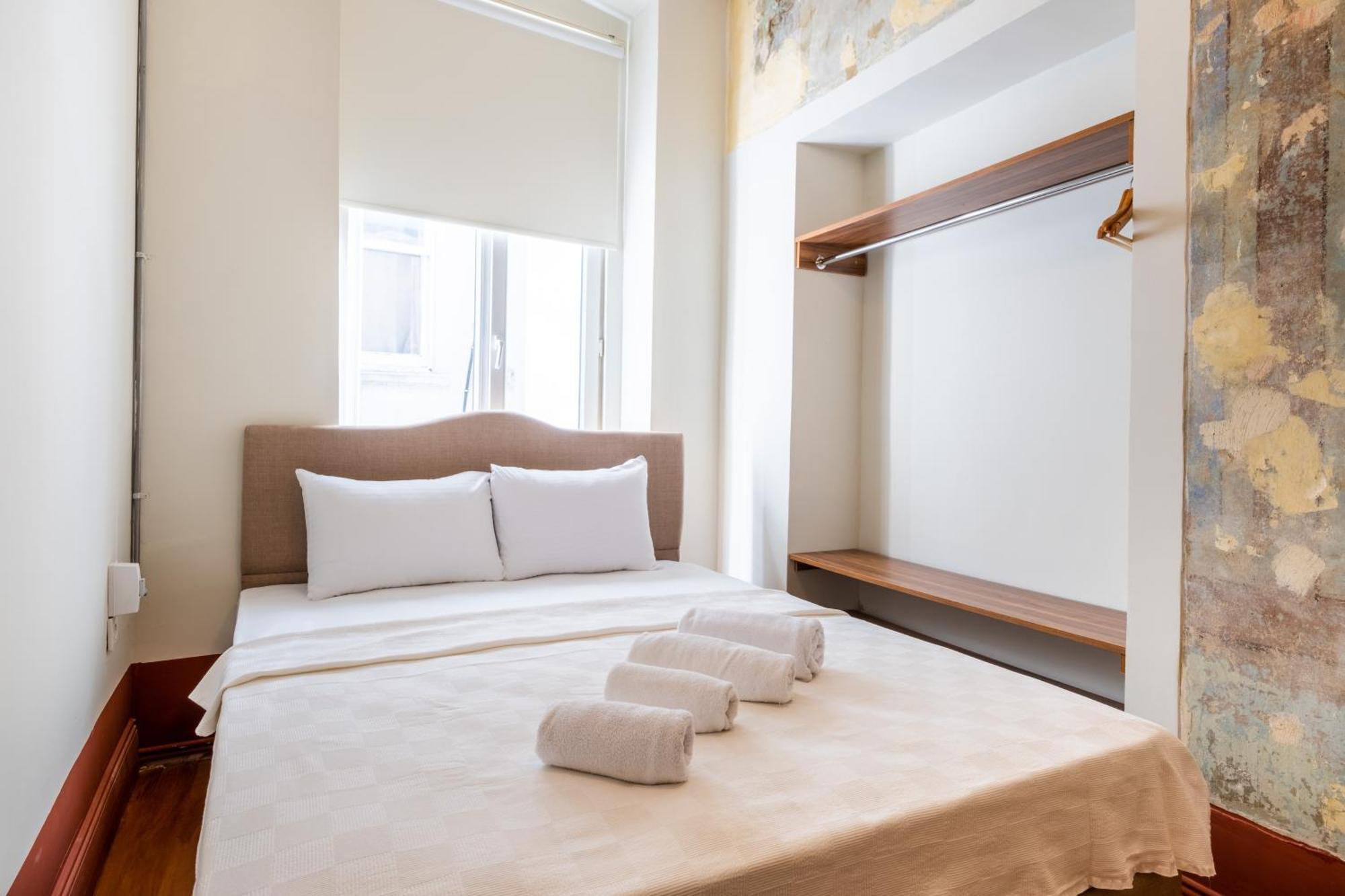Casas Con Fresco - Stunning Spacious In Prime Location Istambul