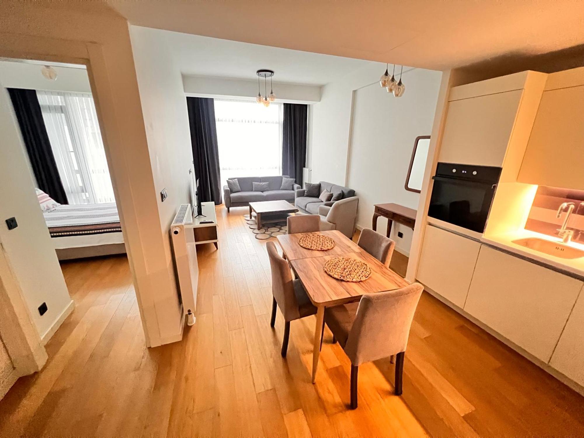 G Tower At Divan Near To Mimar Sinan Metro Station Apartment *