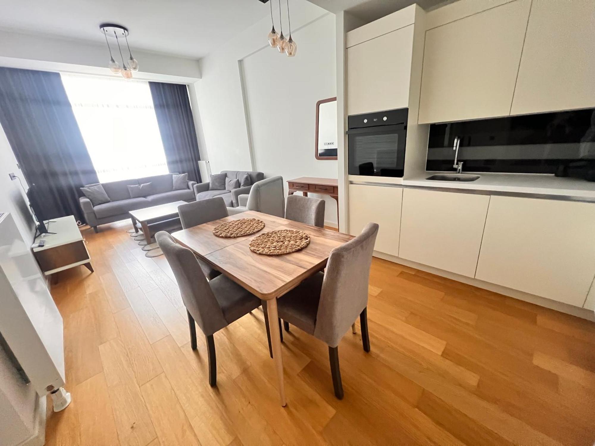 Apartment G Tower At Divan Near To Mimar Sinan Metro Station