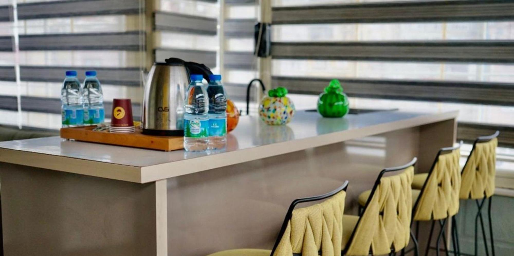 Voo Group Beijing Park Hotel 3*