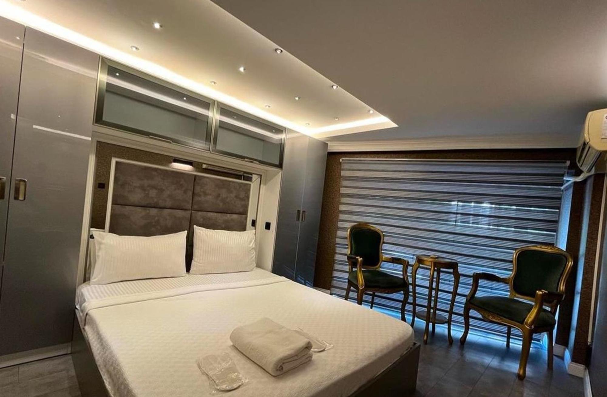 Voo Group Beijing Park Hotel 3*