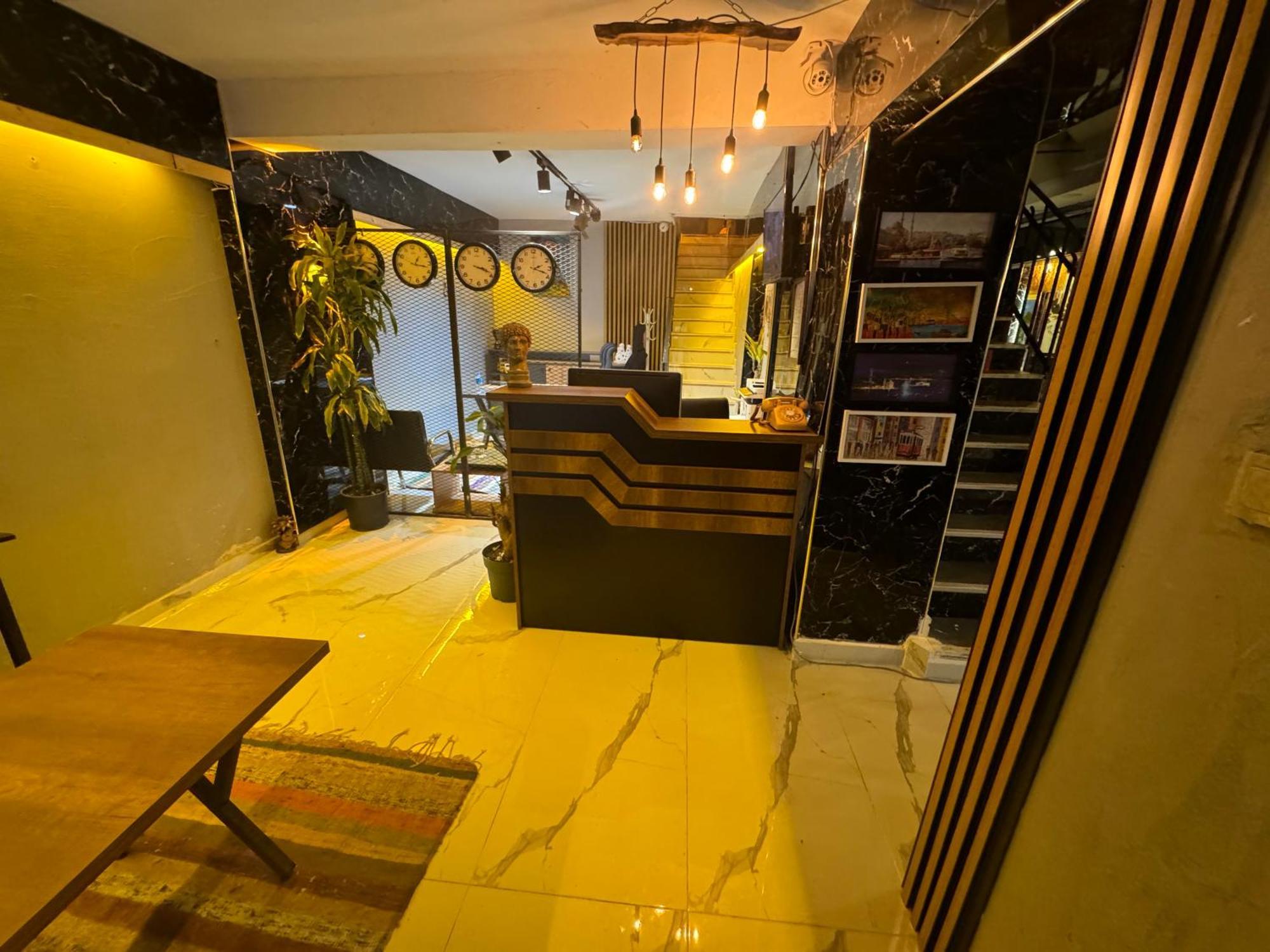 Hotel Grand Taksim 3*