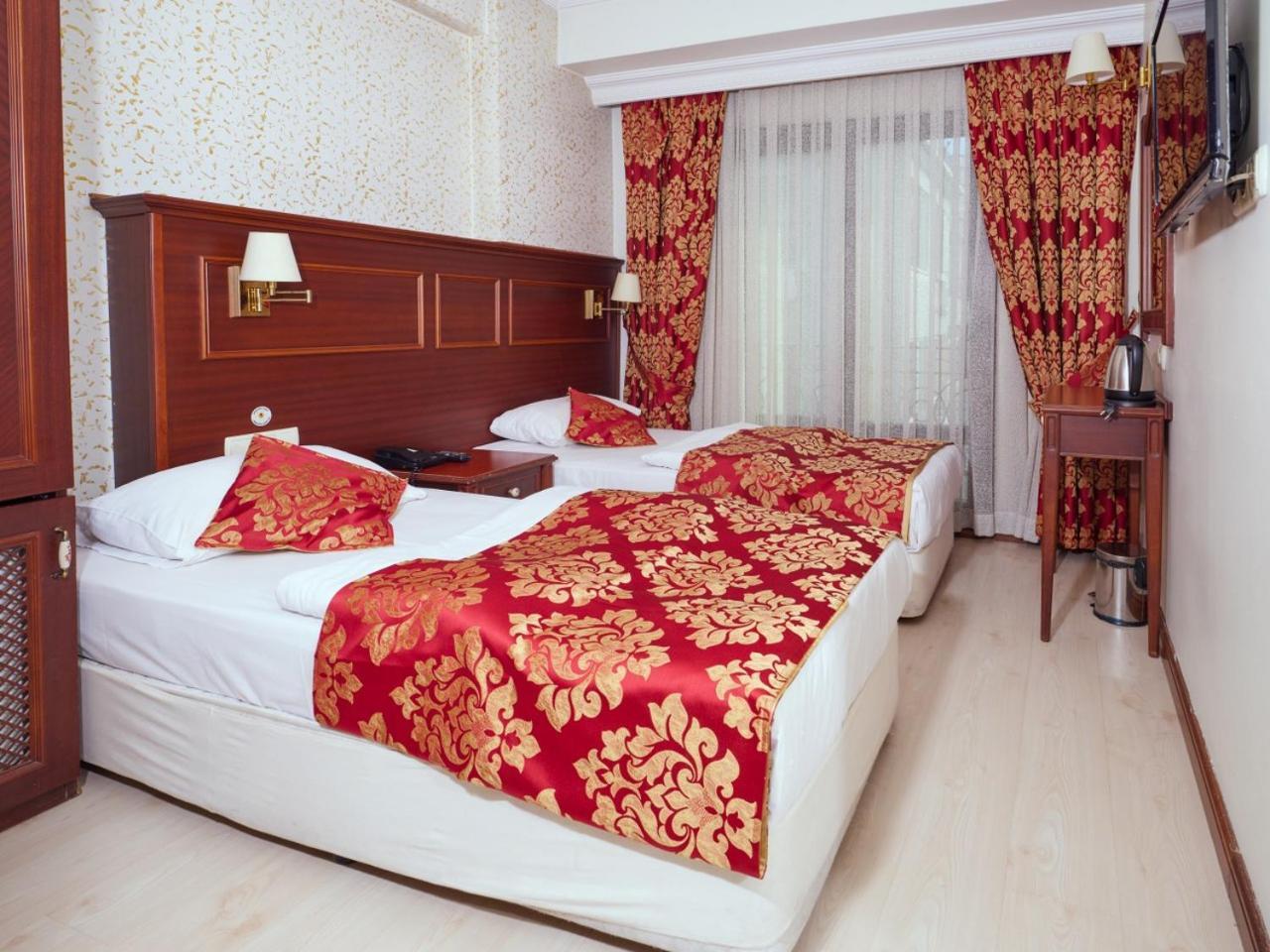 Newcity Hotel