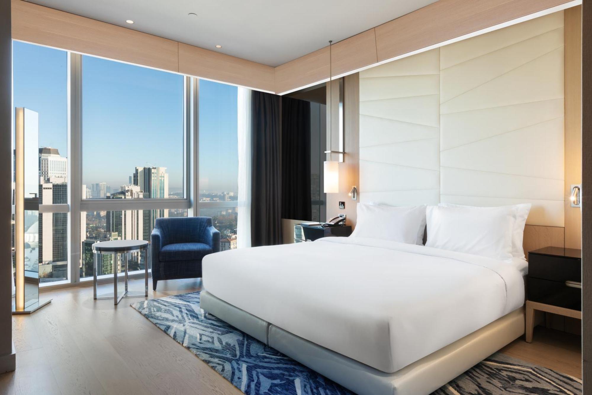 Otel Wyndham Grand Levent & Conference Center 5*