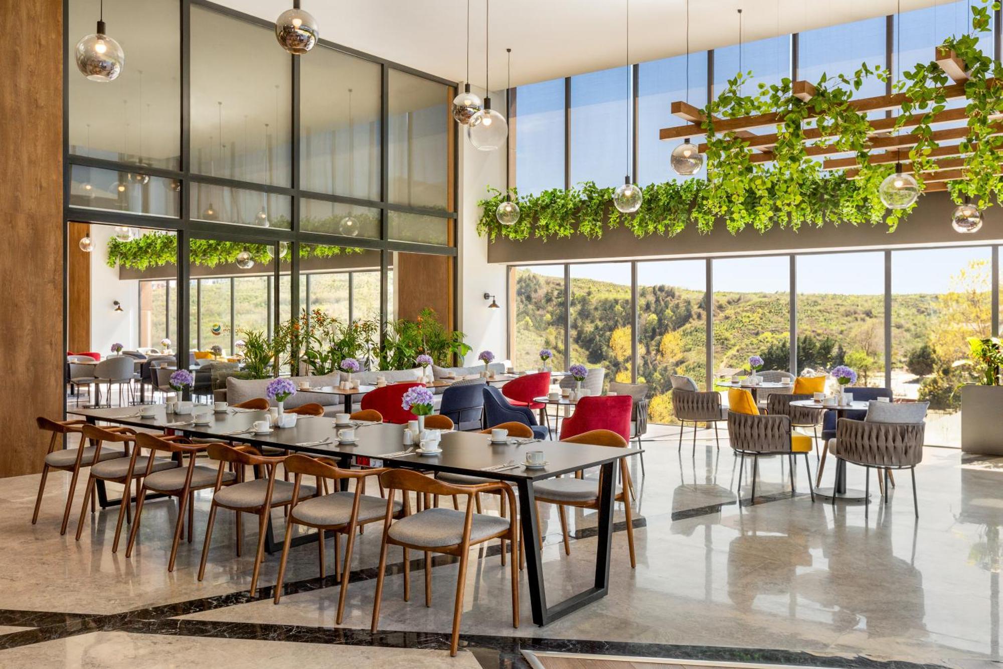 Ramada Encore By Wyndham Arnavutkoy Hotel