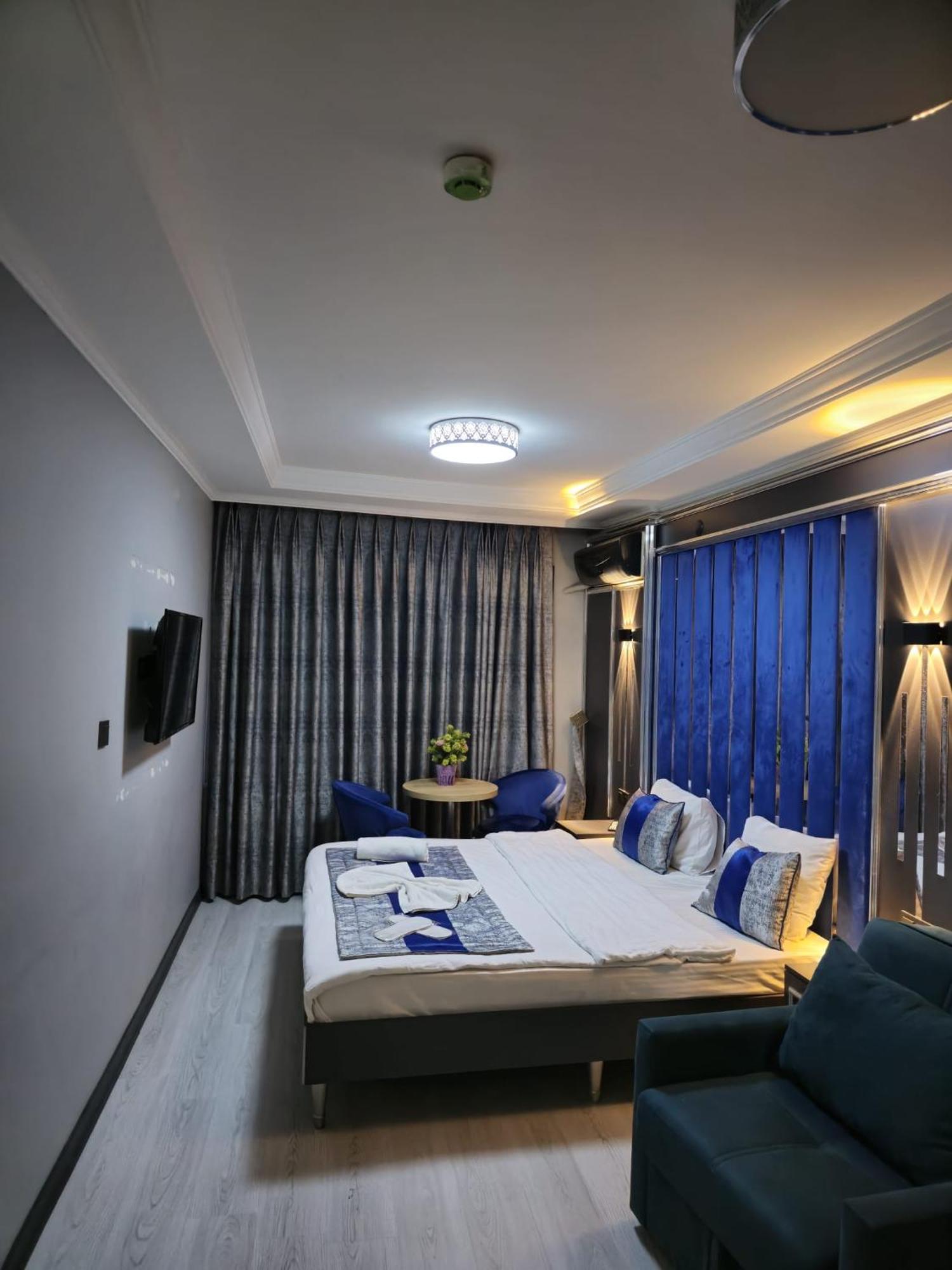 Aparthotel Blue
