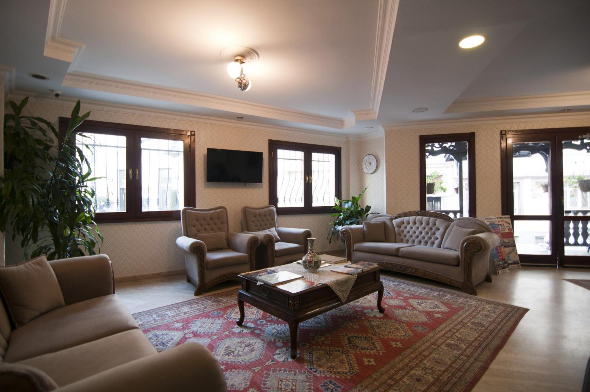Artefes Old Otel