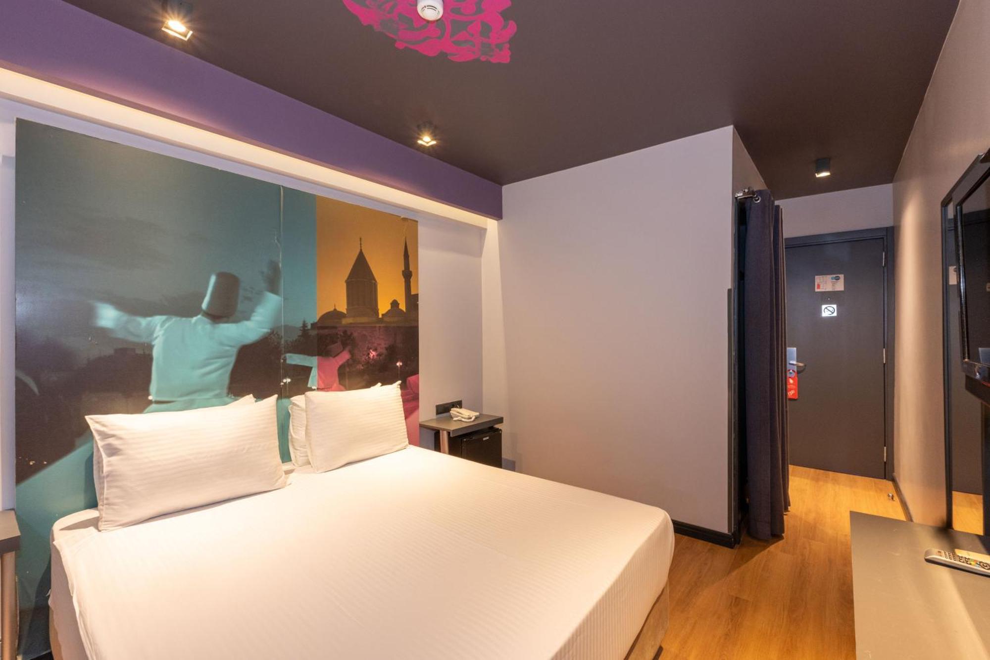 Tulip & Otel 4*