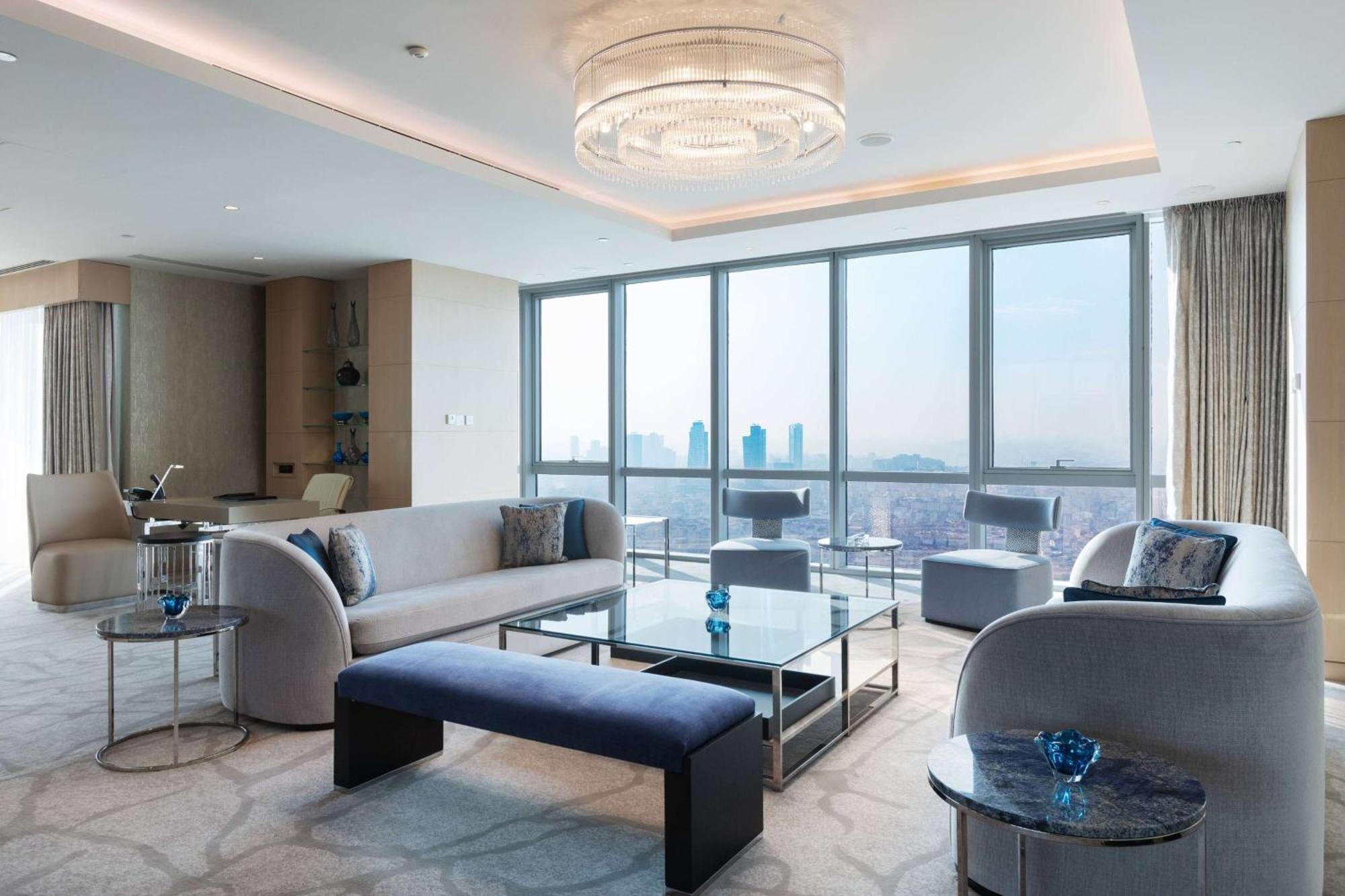 Wyndham Grand Levent & Conference Center Otel