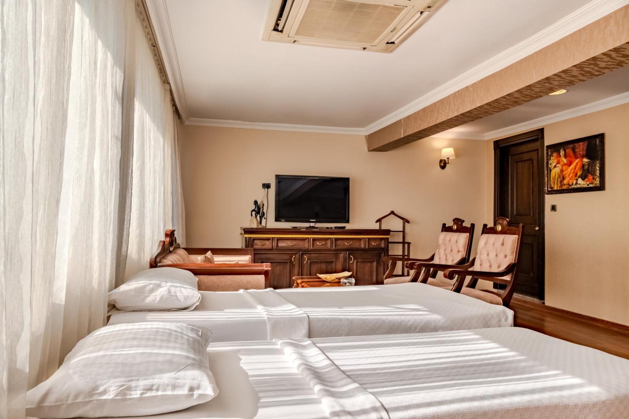 Hotel Peak Star 3*