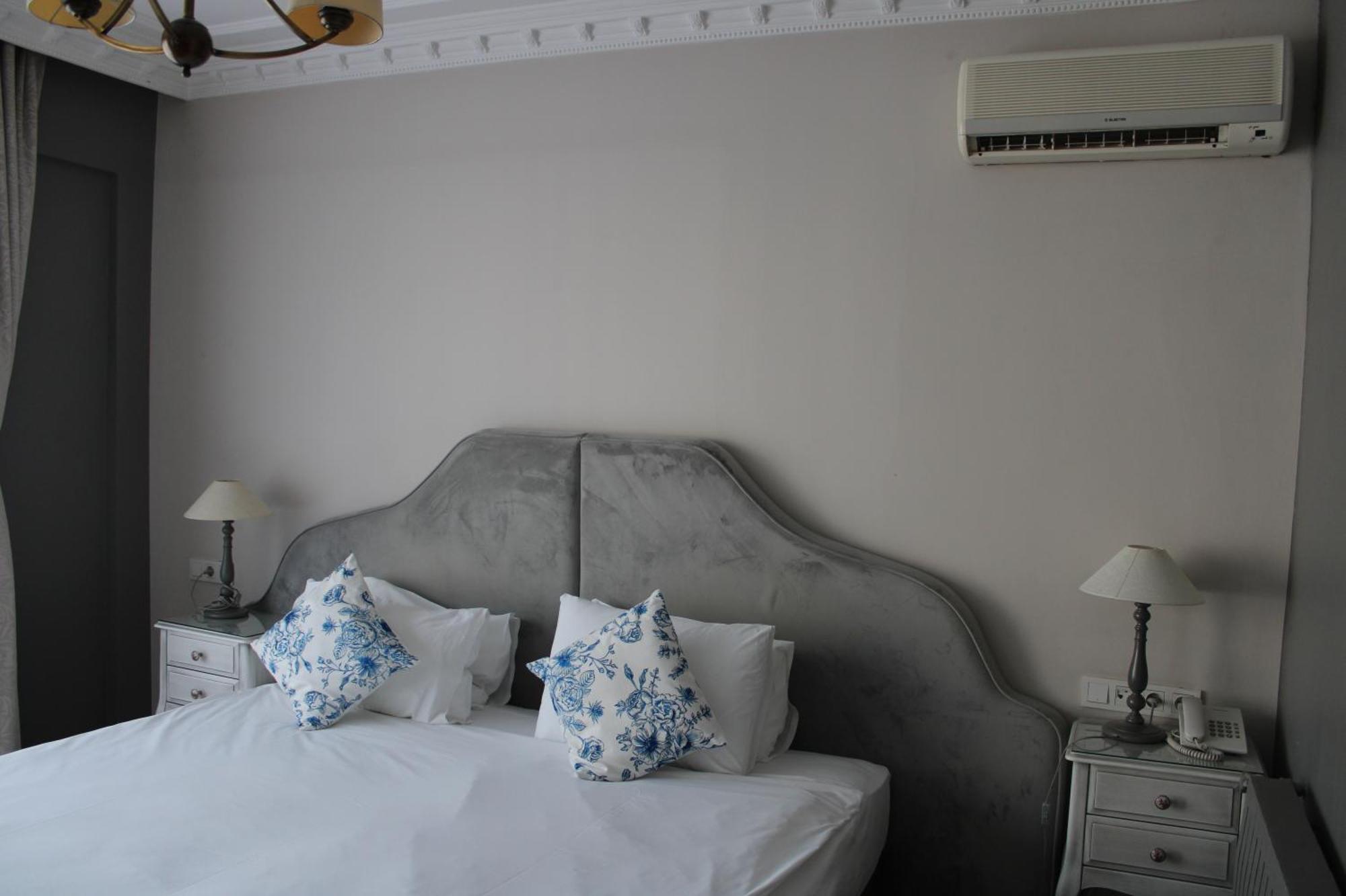 Hotel Blanche & Garden Pool 3*
