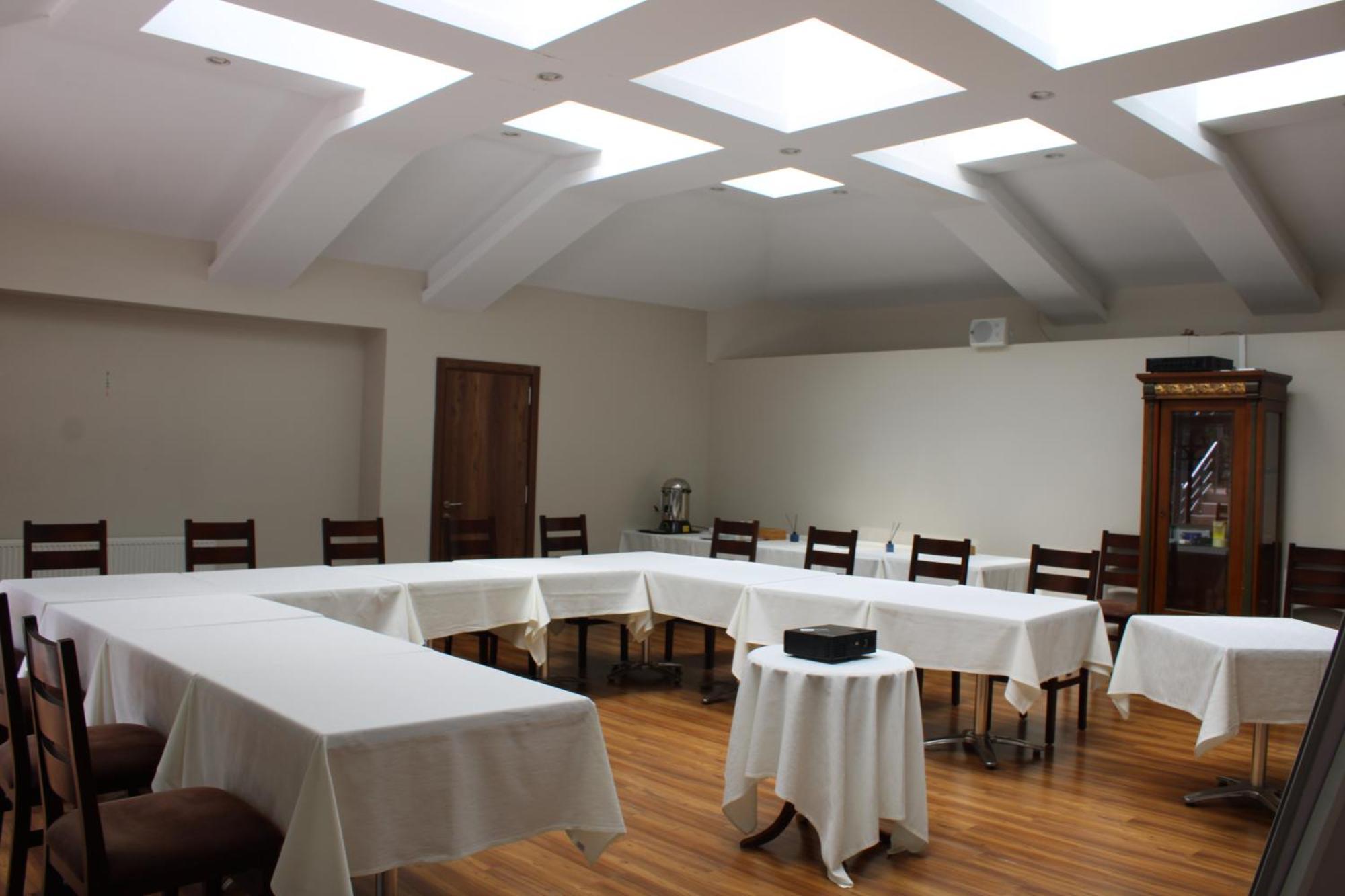 Blanche & Garden Pool Hotel 3*