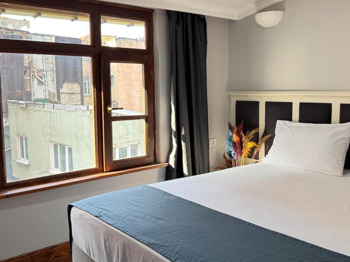 Apartment Perahomes View Wooden Flat *