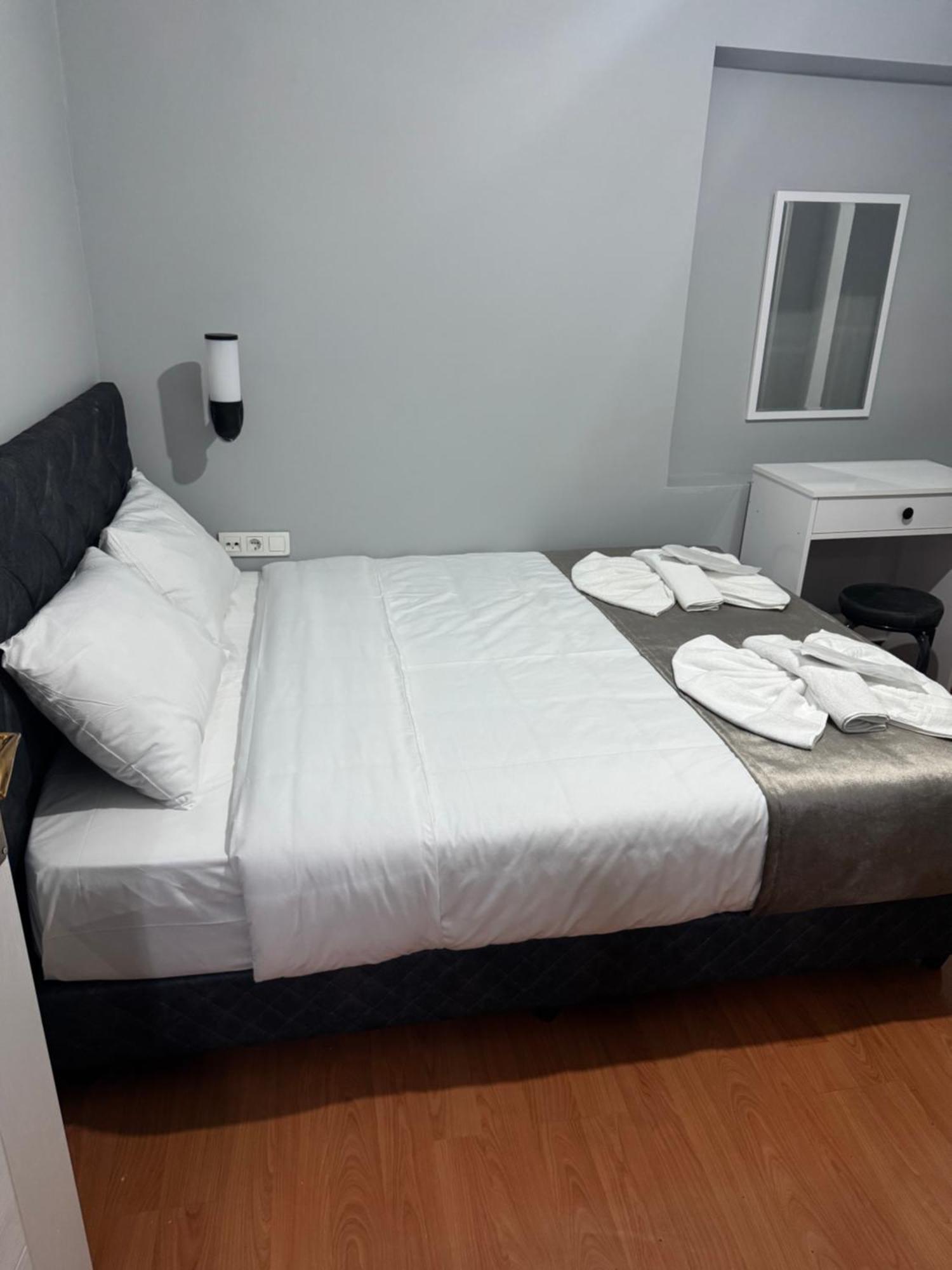 Galley Port Hotel 2*