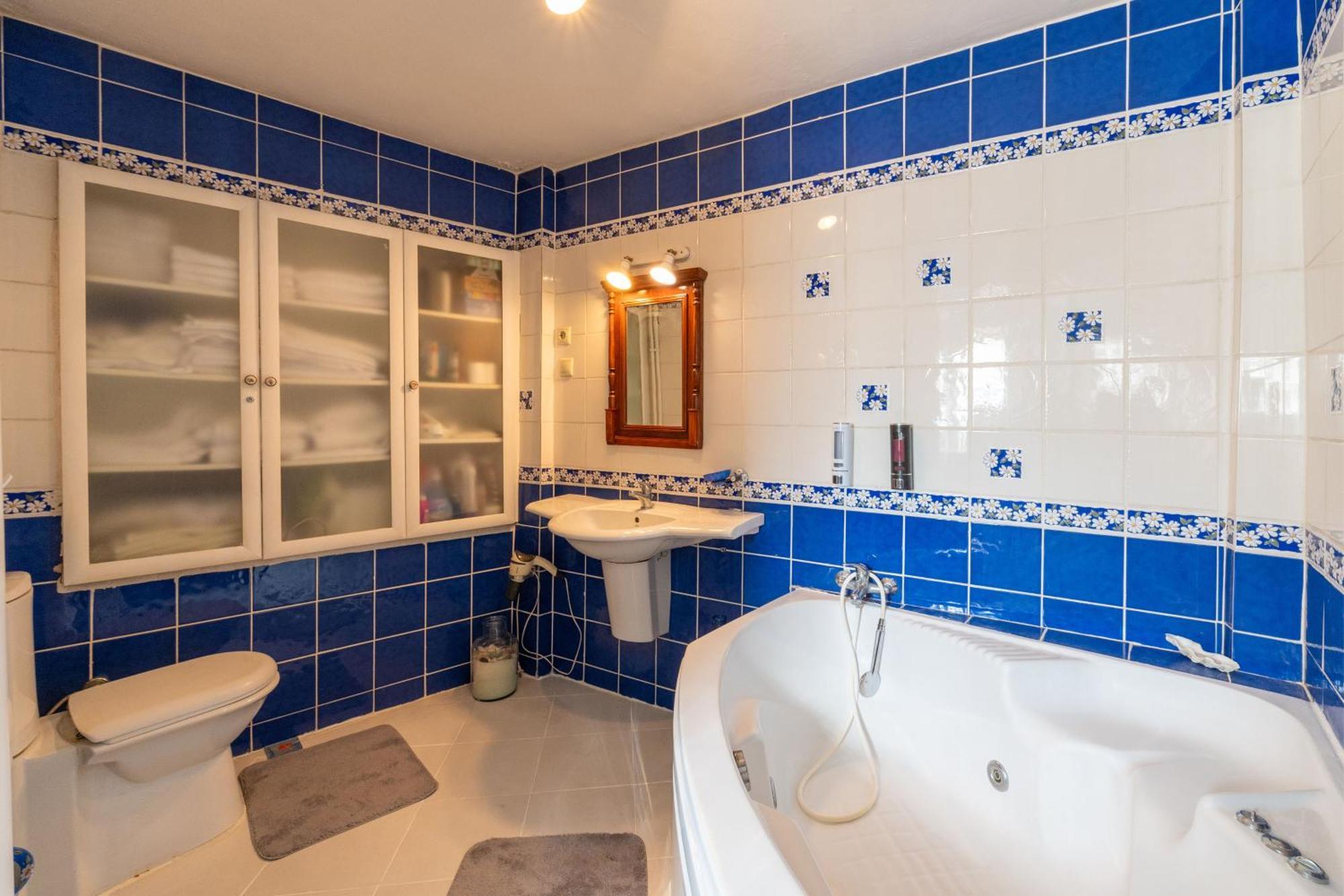 Apartment Bosphorus View-airport Shutle-high Speed Wifi-private Parking