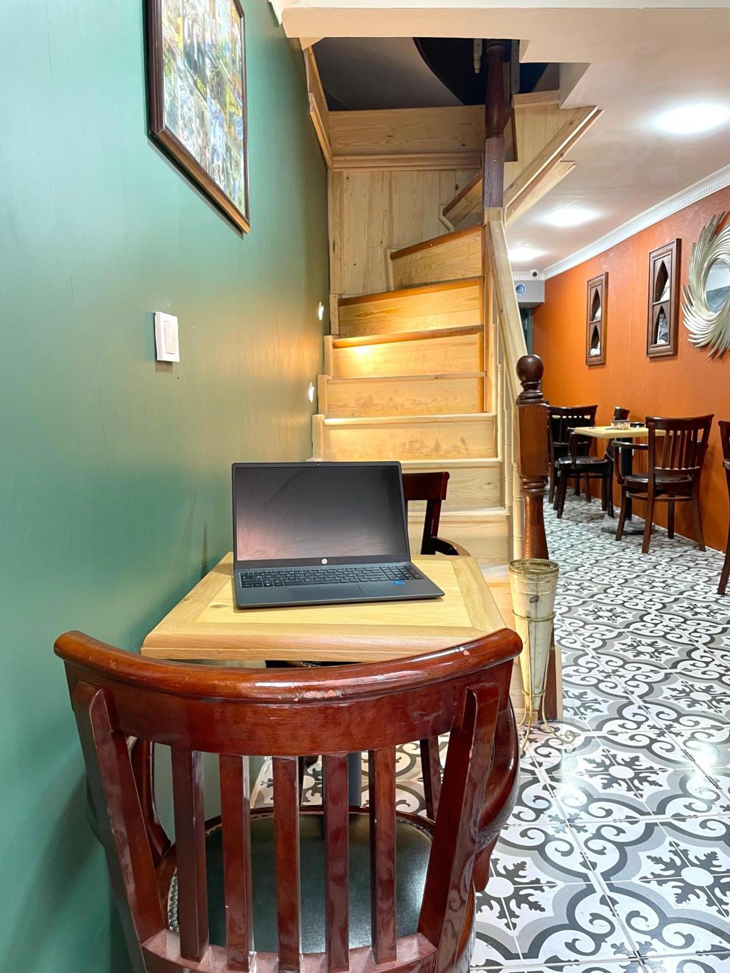 Apartment Perahomes View Wooden Flat