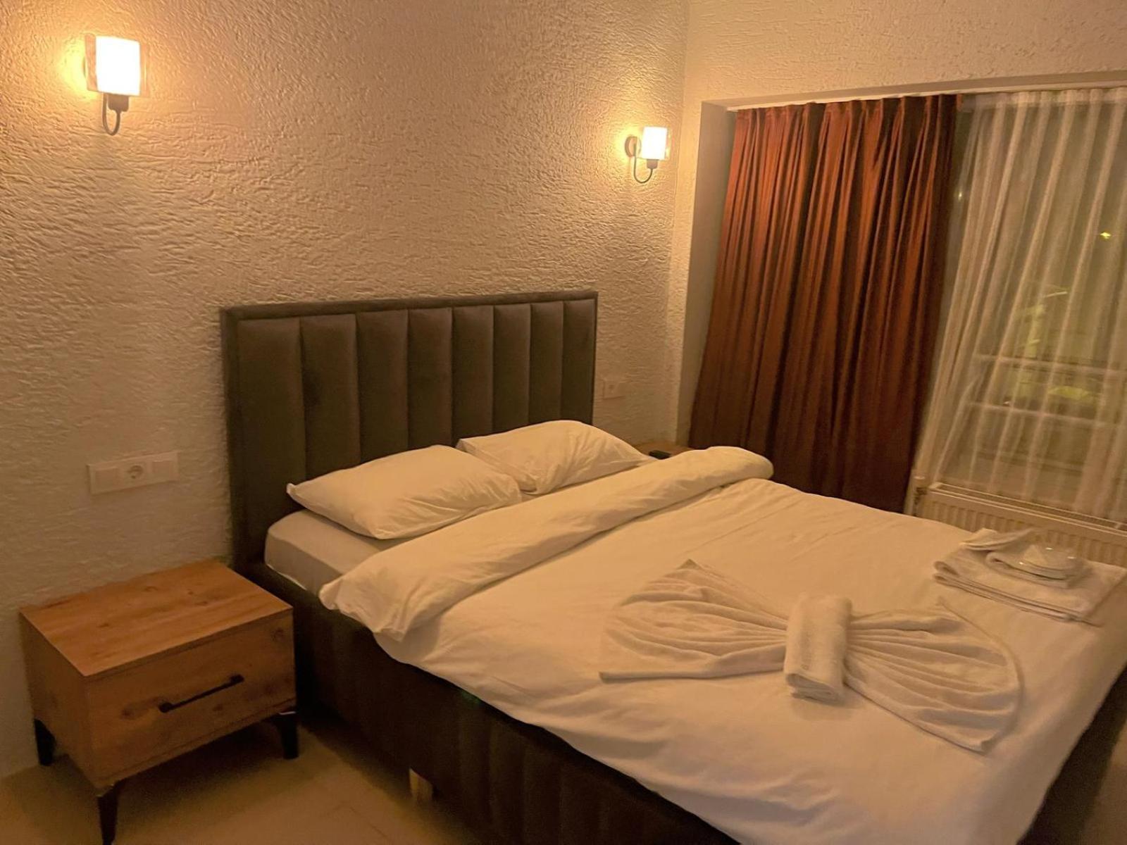 Kadikoey Bull Hotel