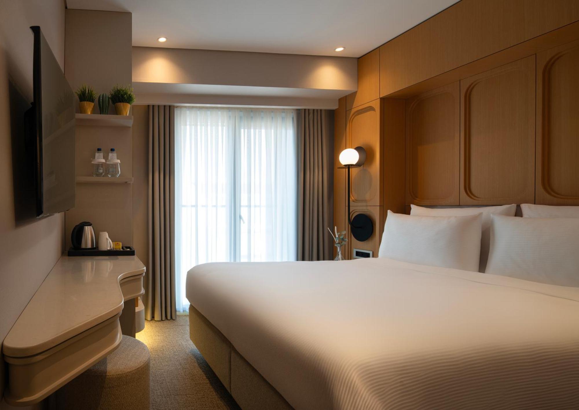 Lunet Old Hotel