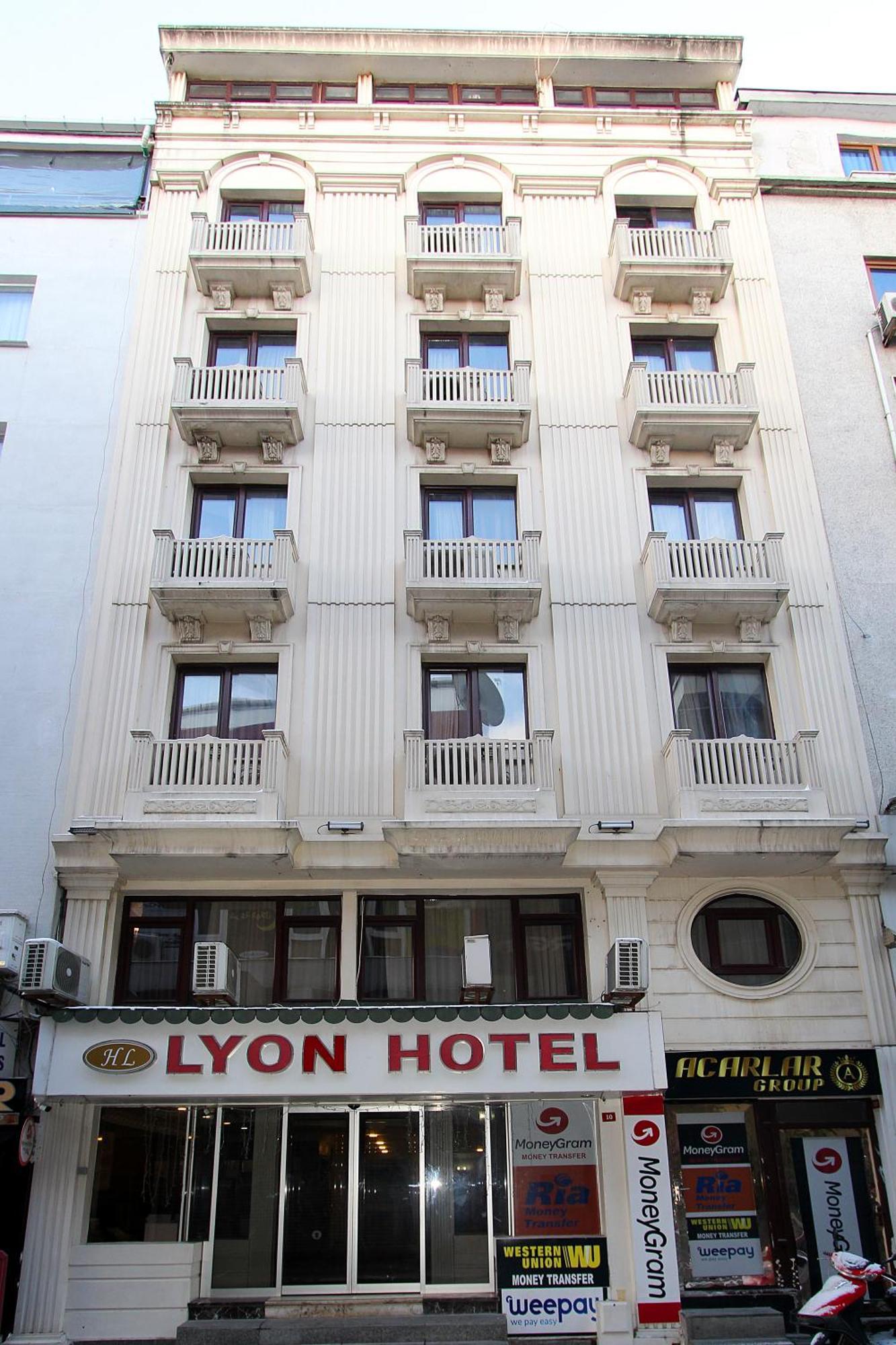 Lyon
