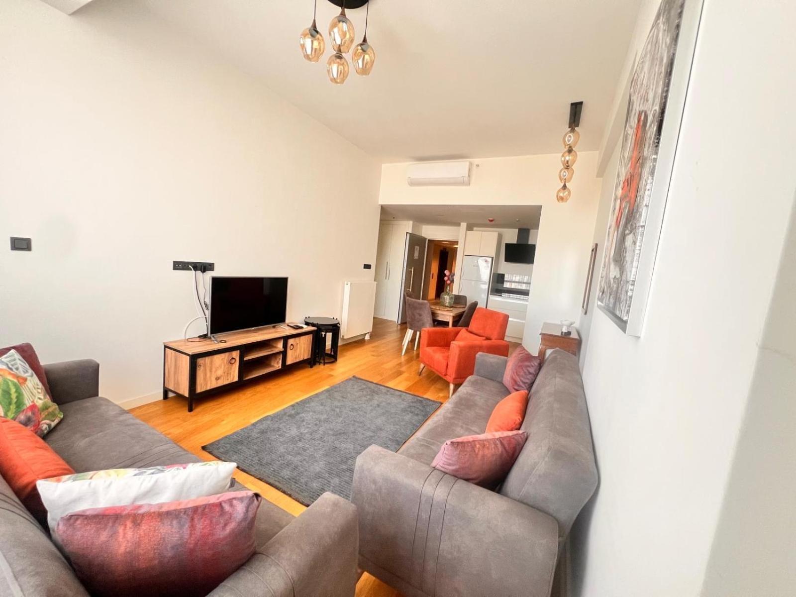 G Tower At Divan Near To Mimar Sinan Metro Station