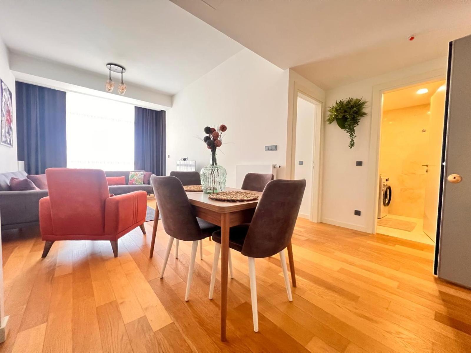 Apartment G Tower At Divan Near To Mimar Sinan Metro Station Istanbul