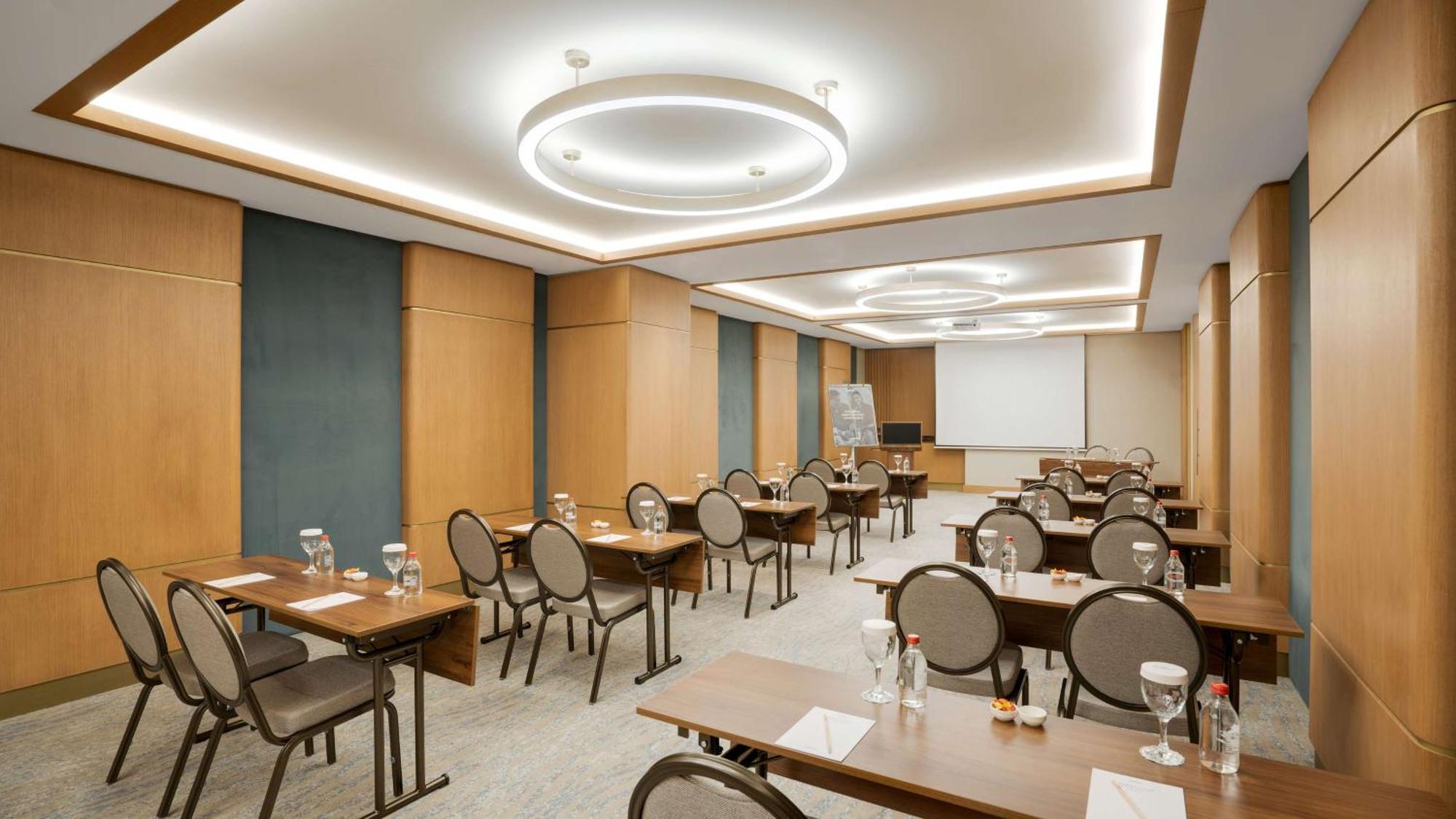 Radisson Merter Hotel *
