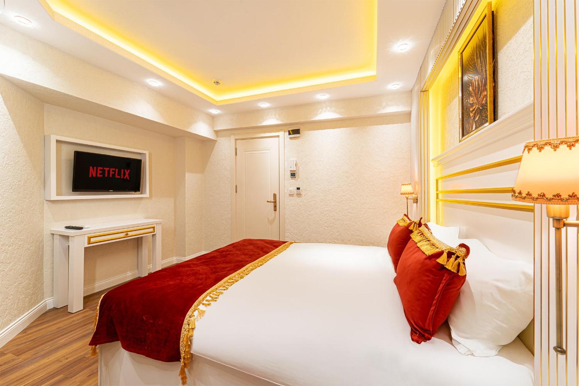 Ayasofya Hotel 4*