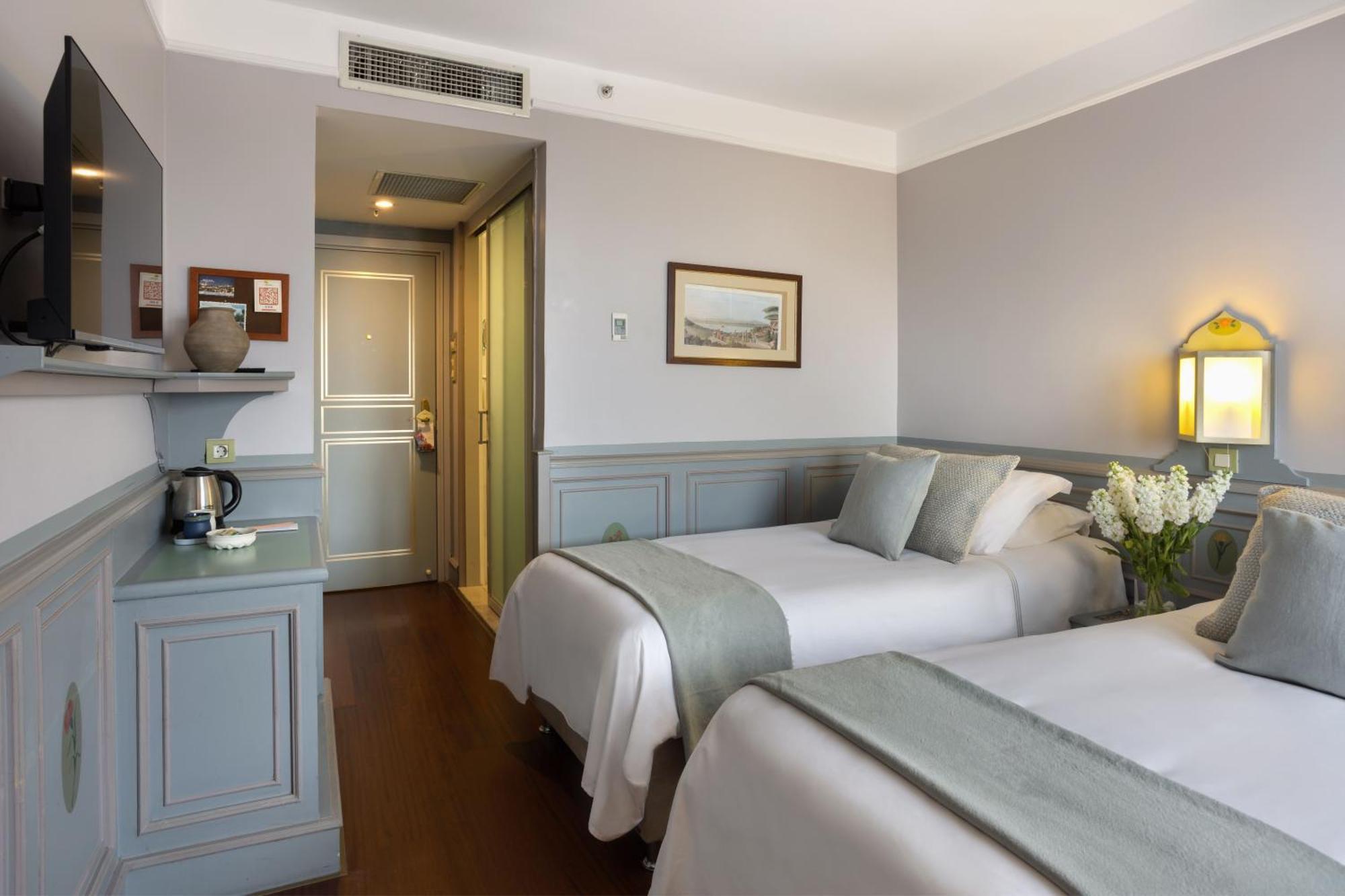Armada Old Hotel 4*