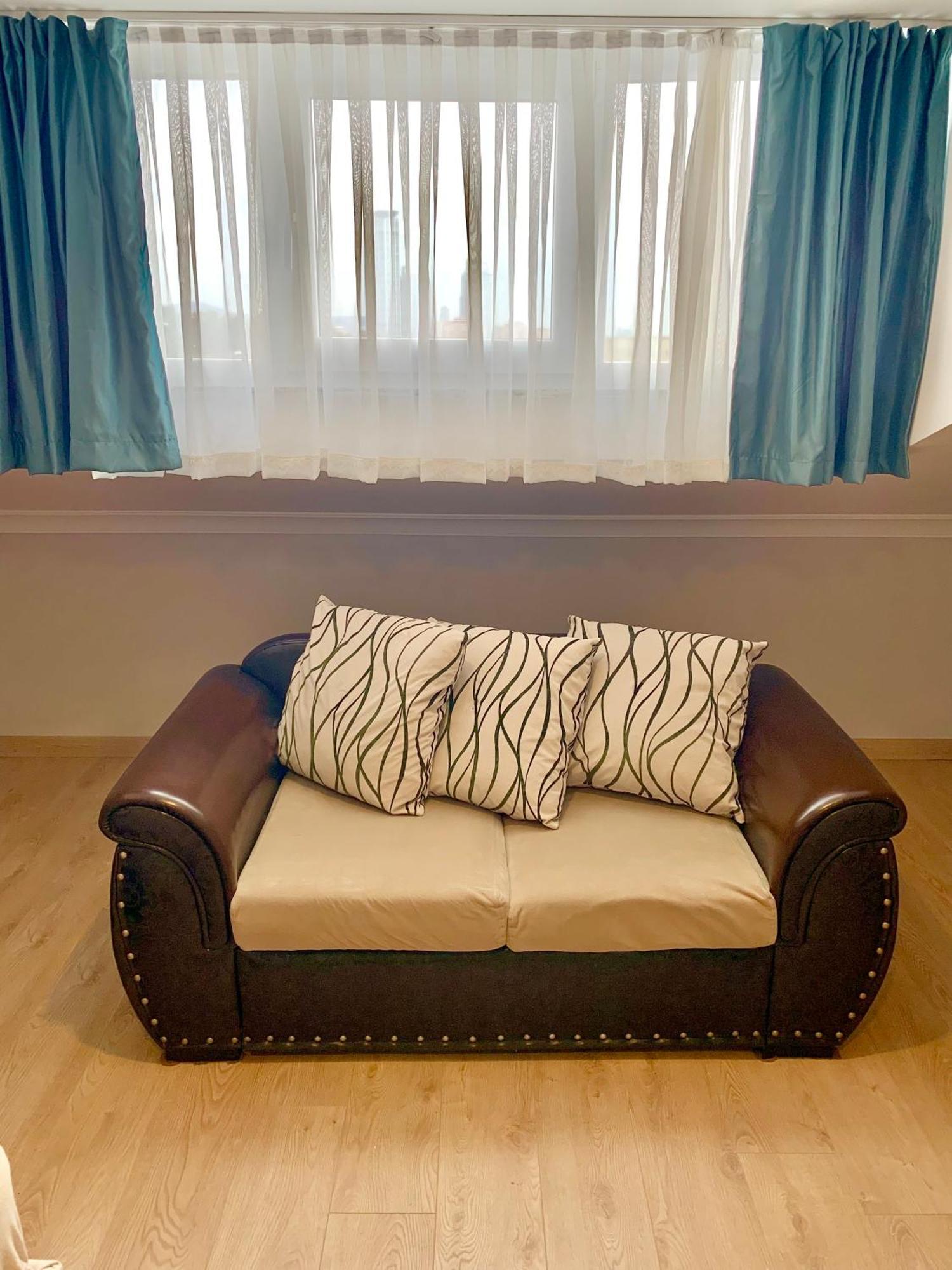 Private With Bathroom Apartment