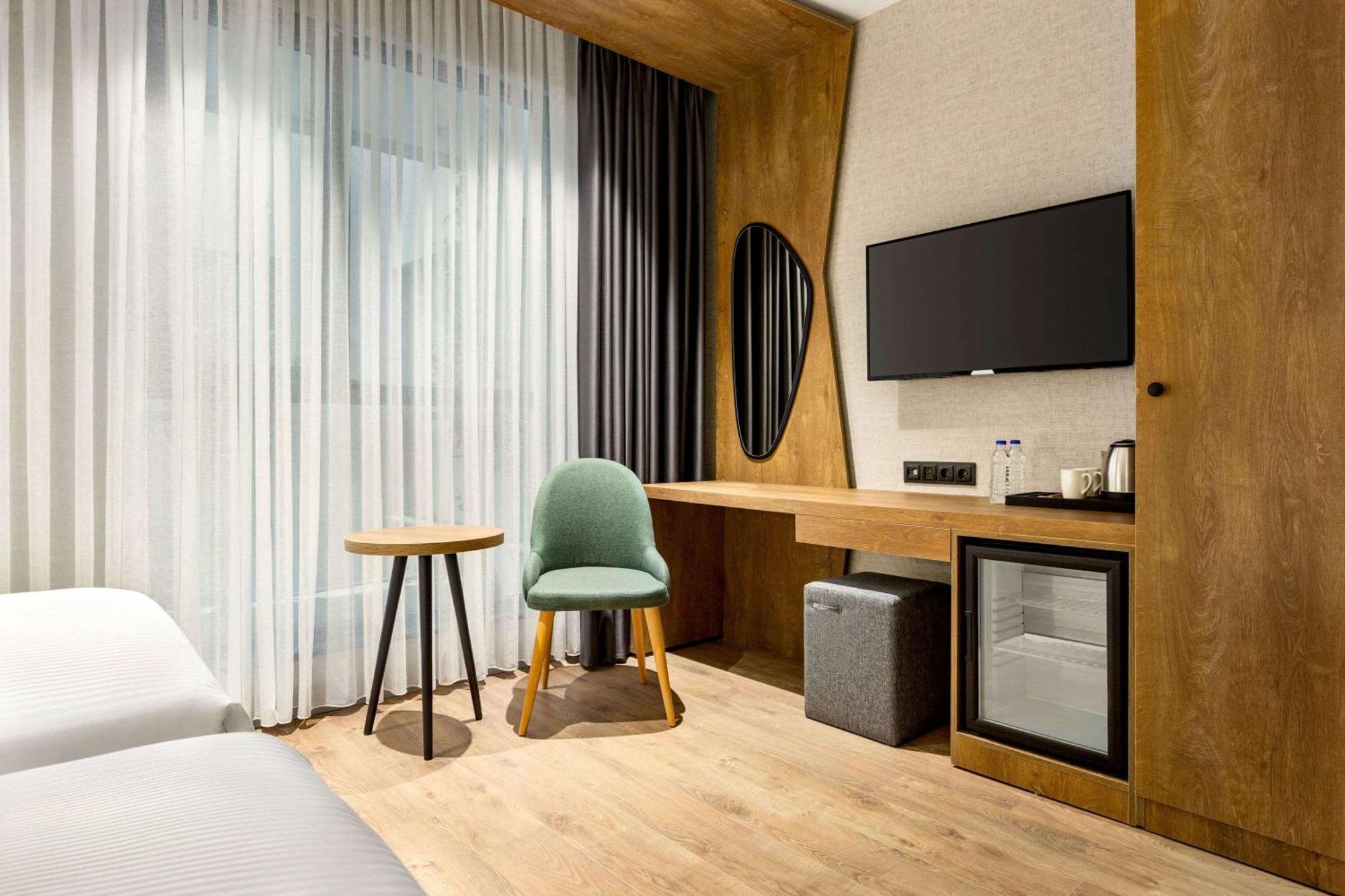 Hotel Ramada Encore By Wyndham Arnavutkoy
