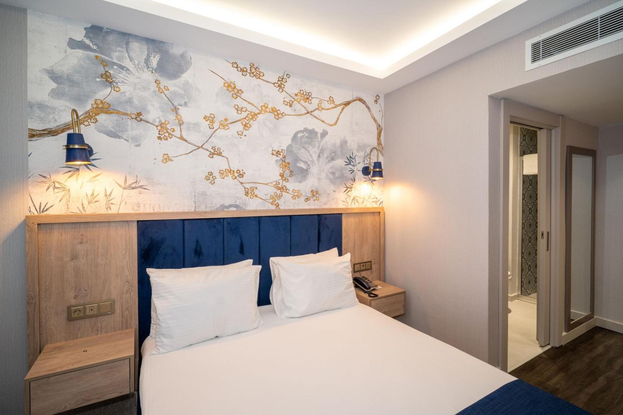 Otel Querencia 3*