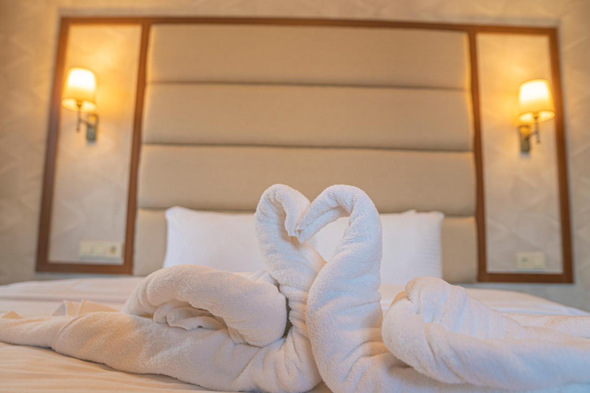 Hotel Midpoint