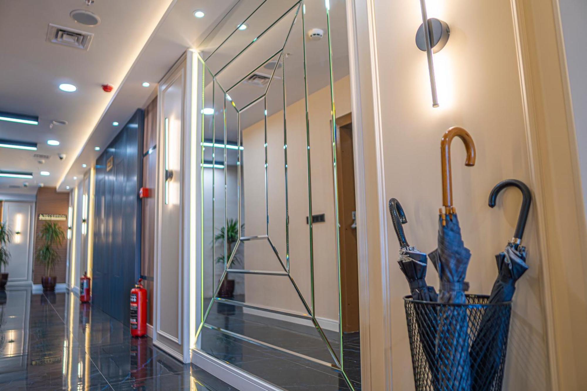 Otel Midpoint