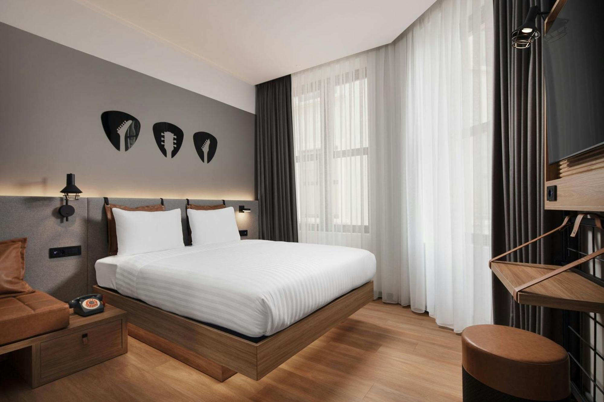 Moxy Taksim Hotel