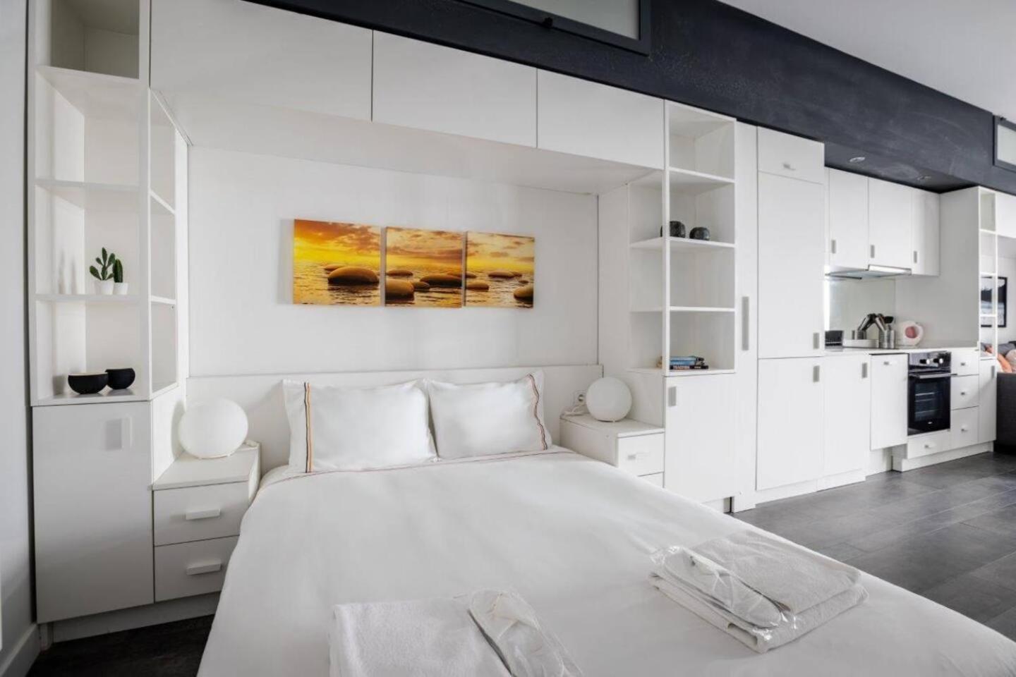 Cute Cozy Modern W Views Balcony! #377 Apartment Istanbul