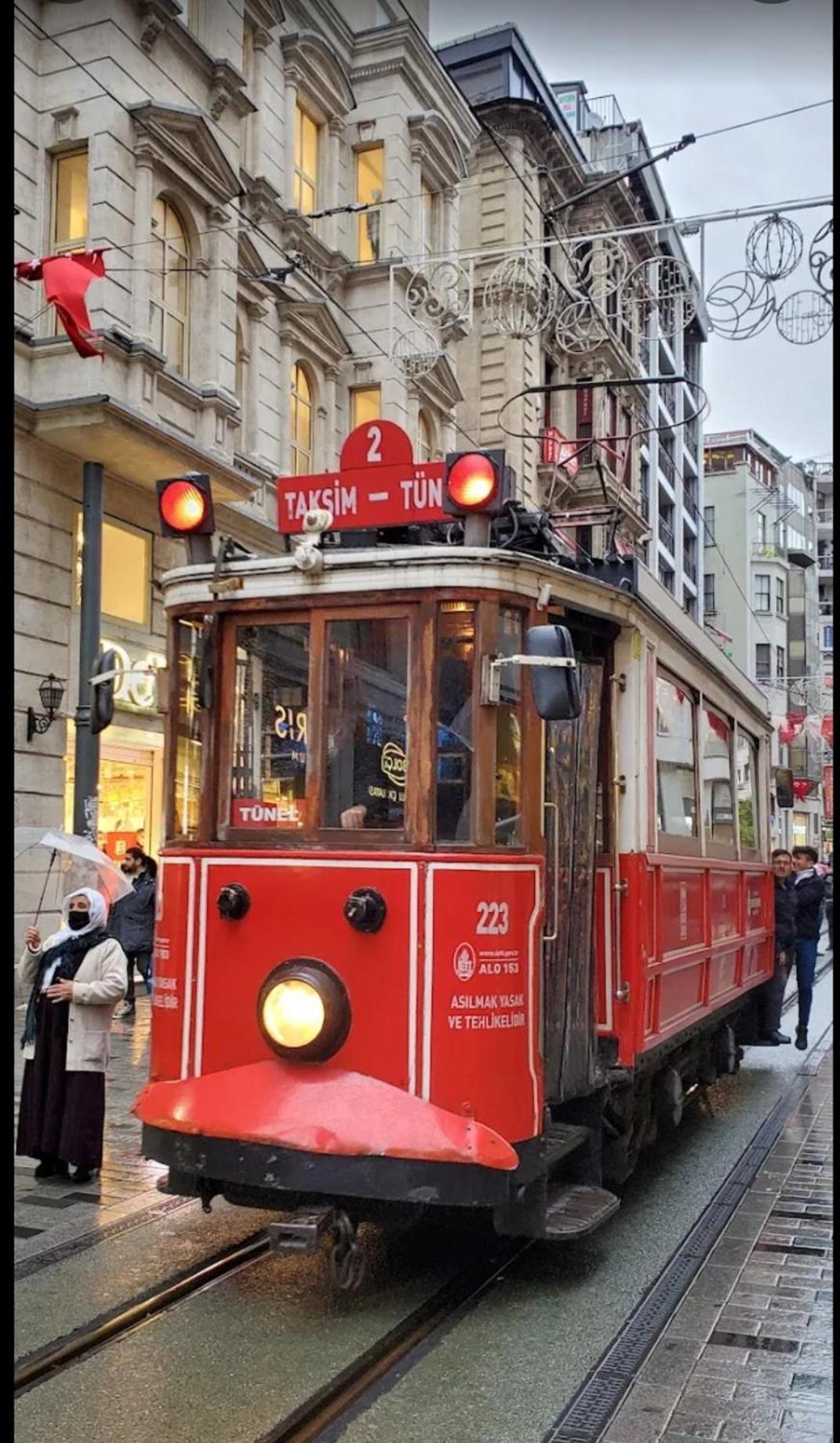 Taksim Sato 2*