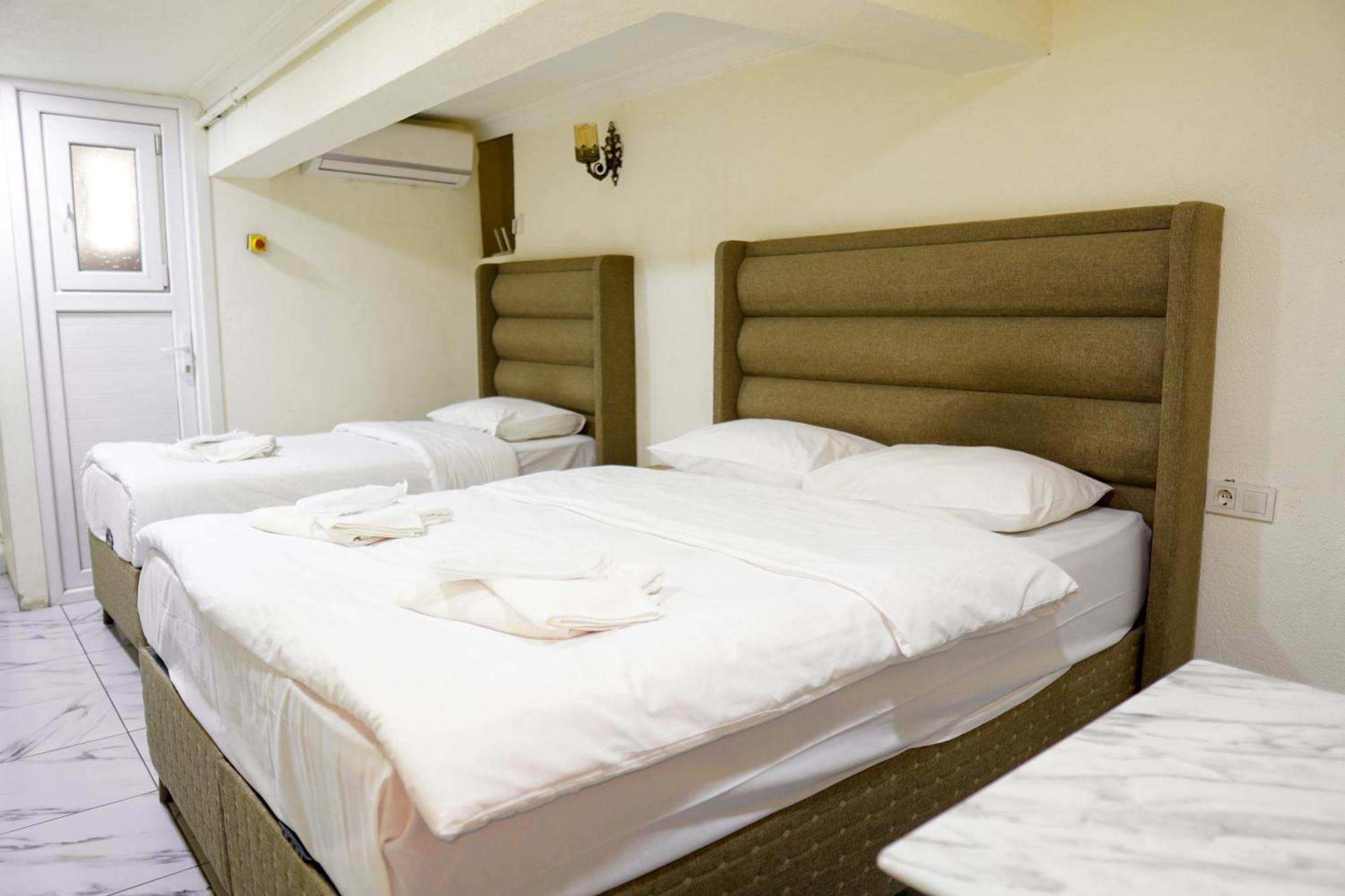 Laos Otel